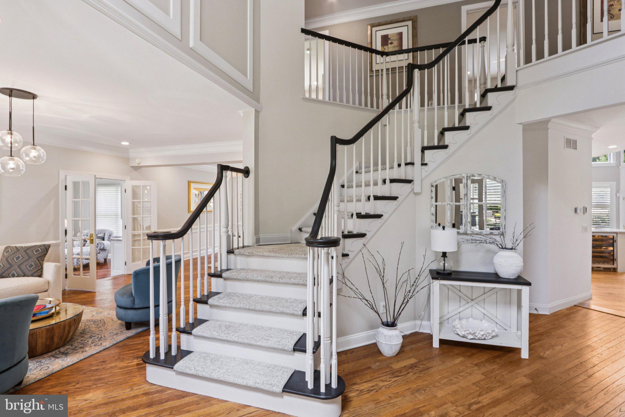 DEVONSHIRE ESTATES - Residential