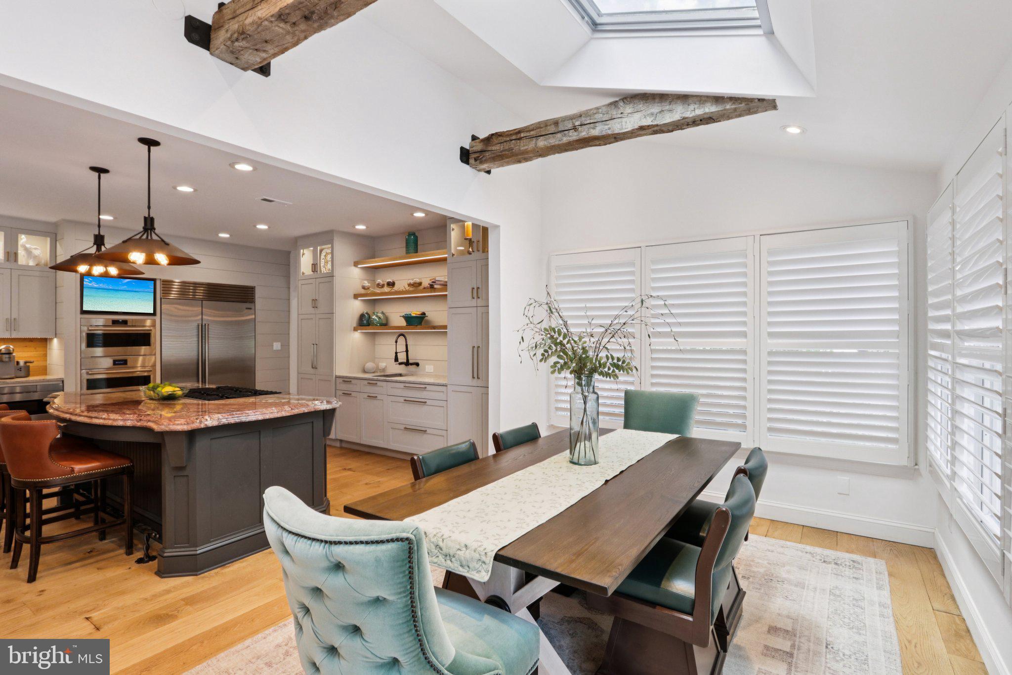 DEVONSHIRE ESTATES - Residential