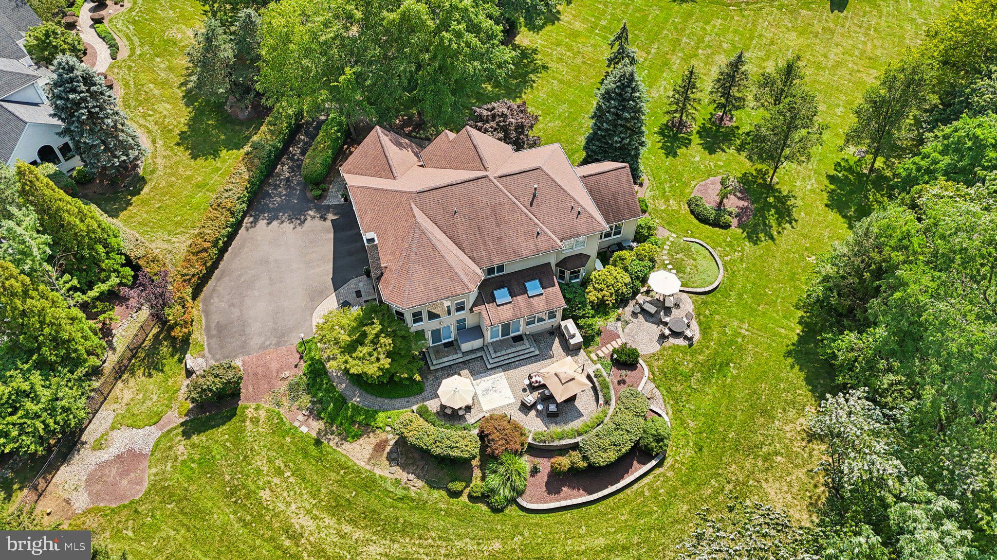 DEVONSHIRE ESTATES - Residential