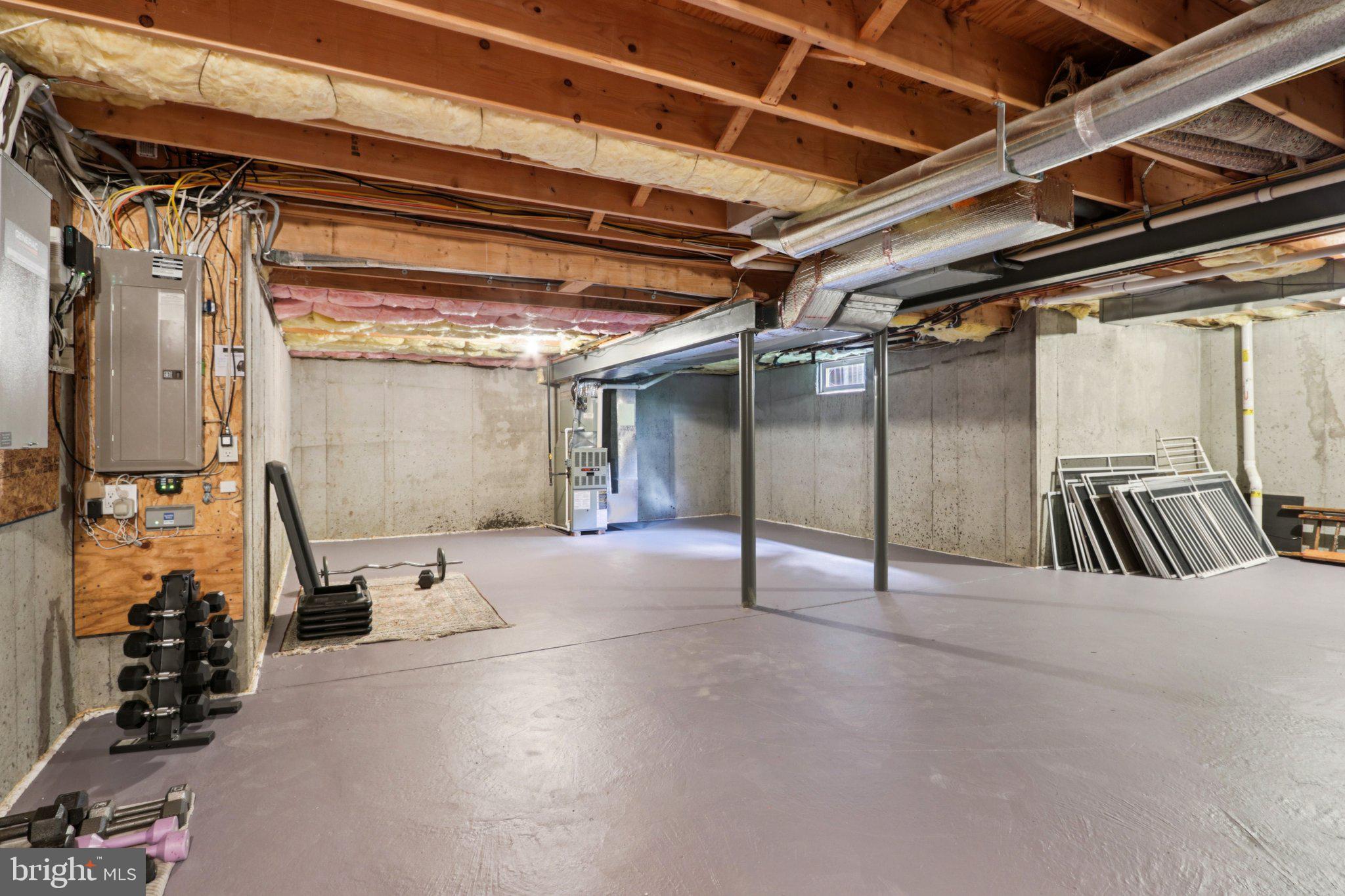 DEVONSHIRE ESTATES - Residential