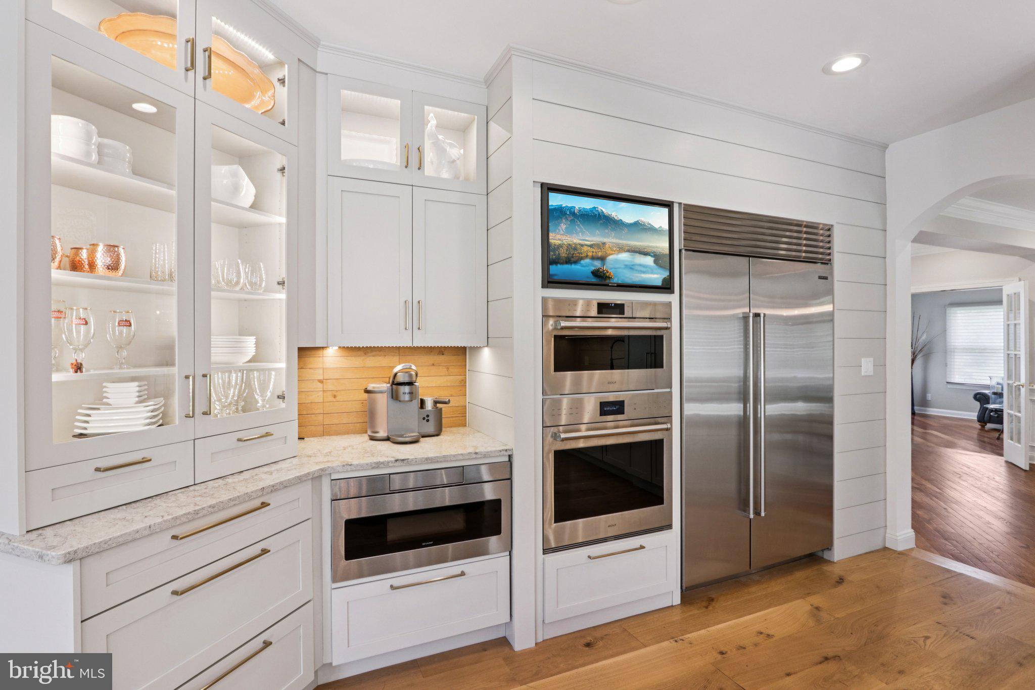 DEVONSHIRE ESTATES - Residential