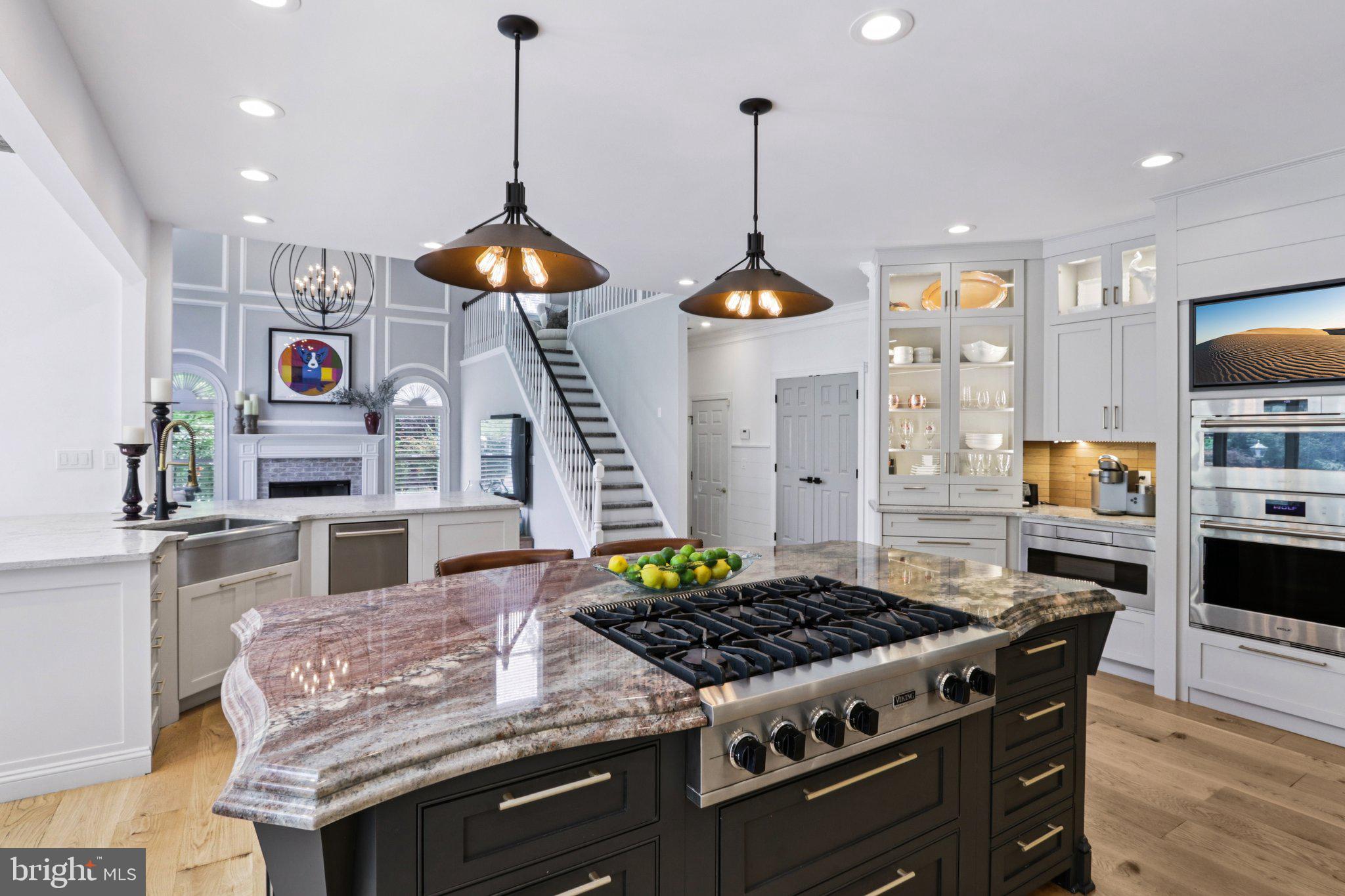 DEVONSHIRE ESTATES - Residential