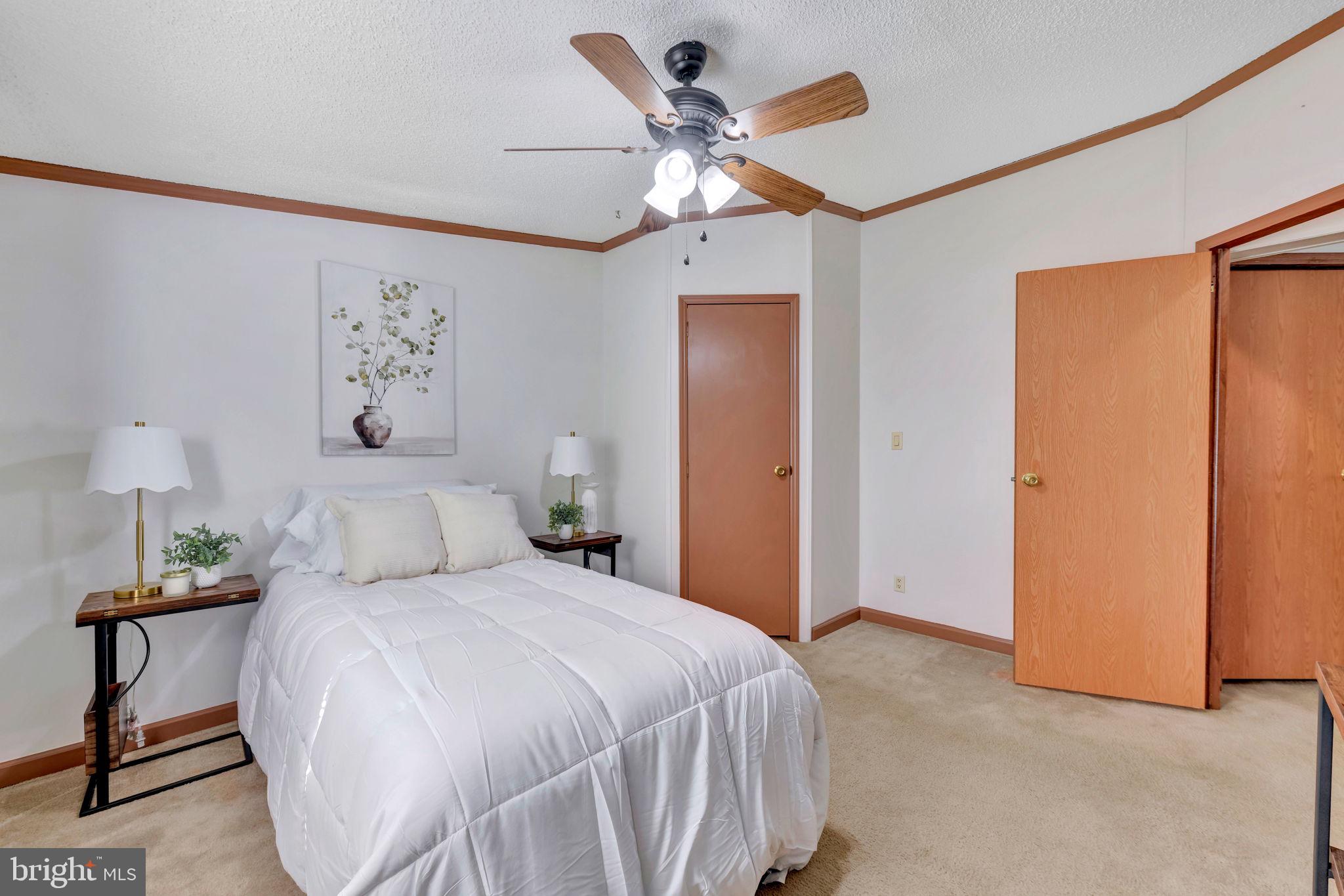 BOONES ESTATES - Residential
