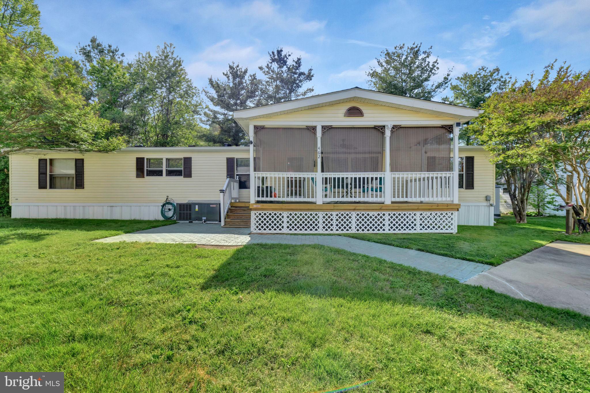 462 SARAH ANNE DRIVE