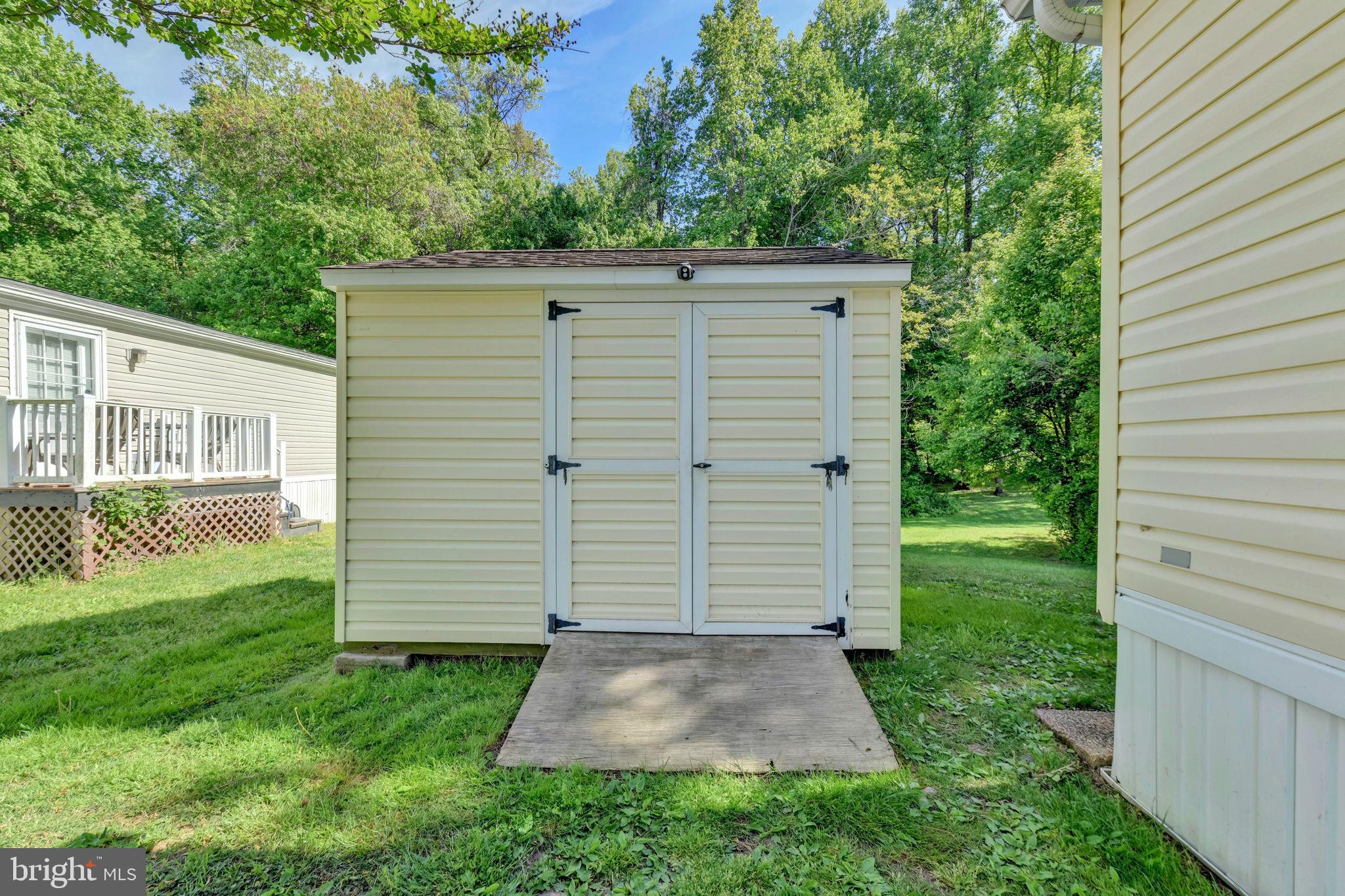 BOONES ESTATES - Residential