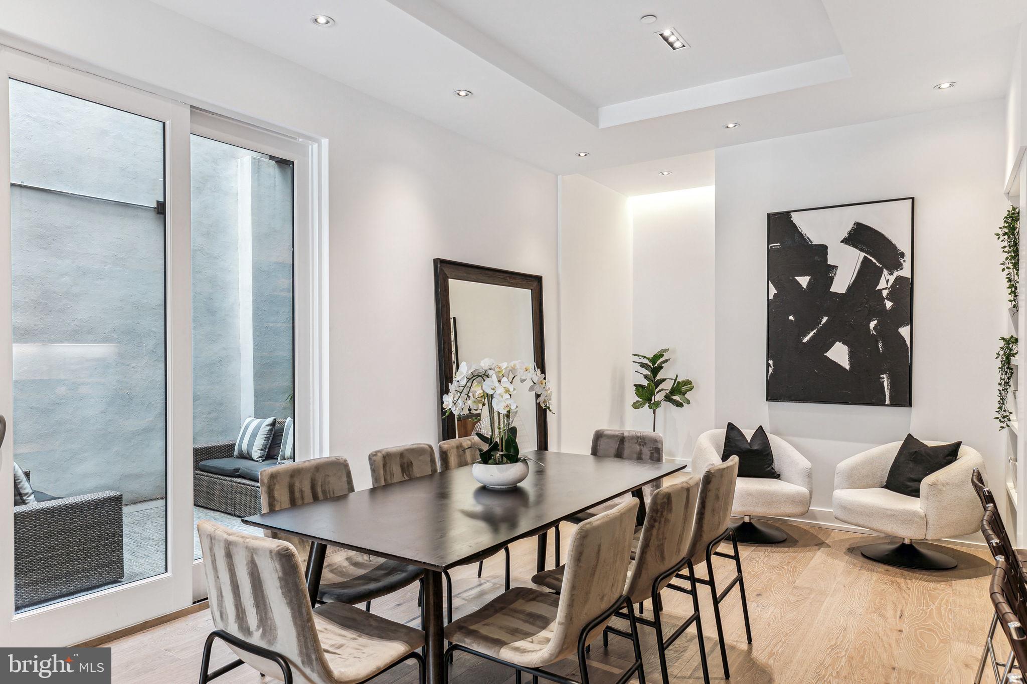 RITTENHOUSE SQUARE - Residential