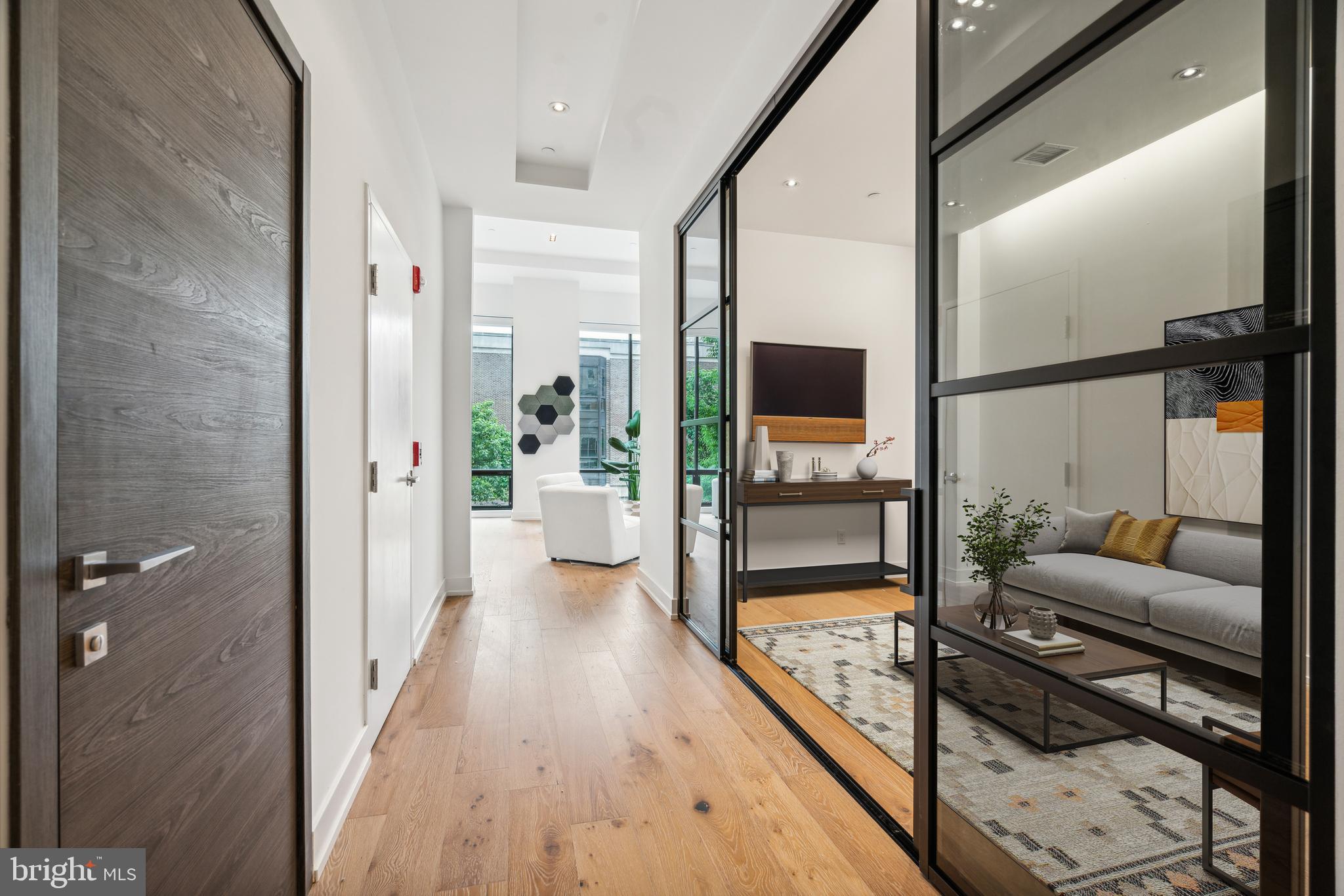 RITTENHOUSE SQUARE - Residential