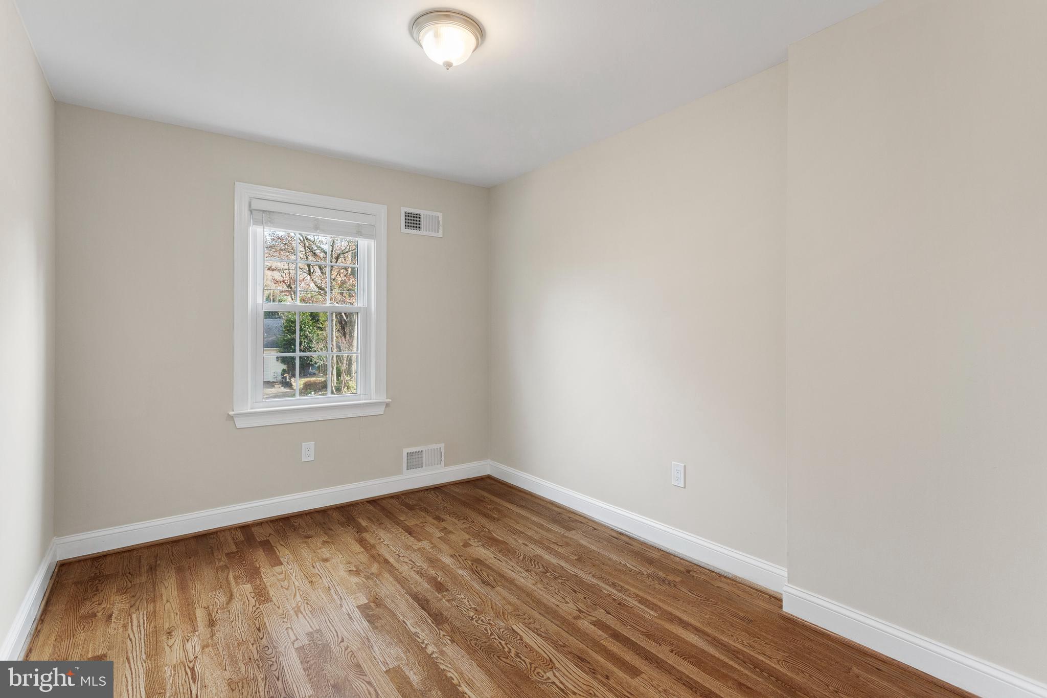 HIGHLAND STONE - Residential Lease