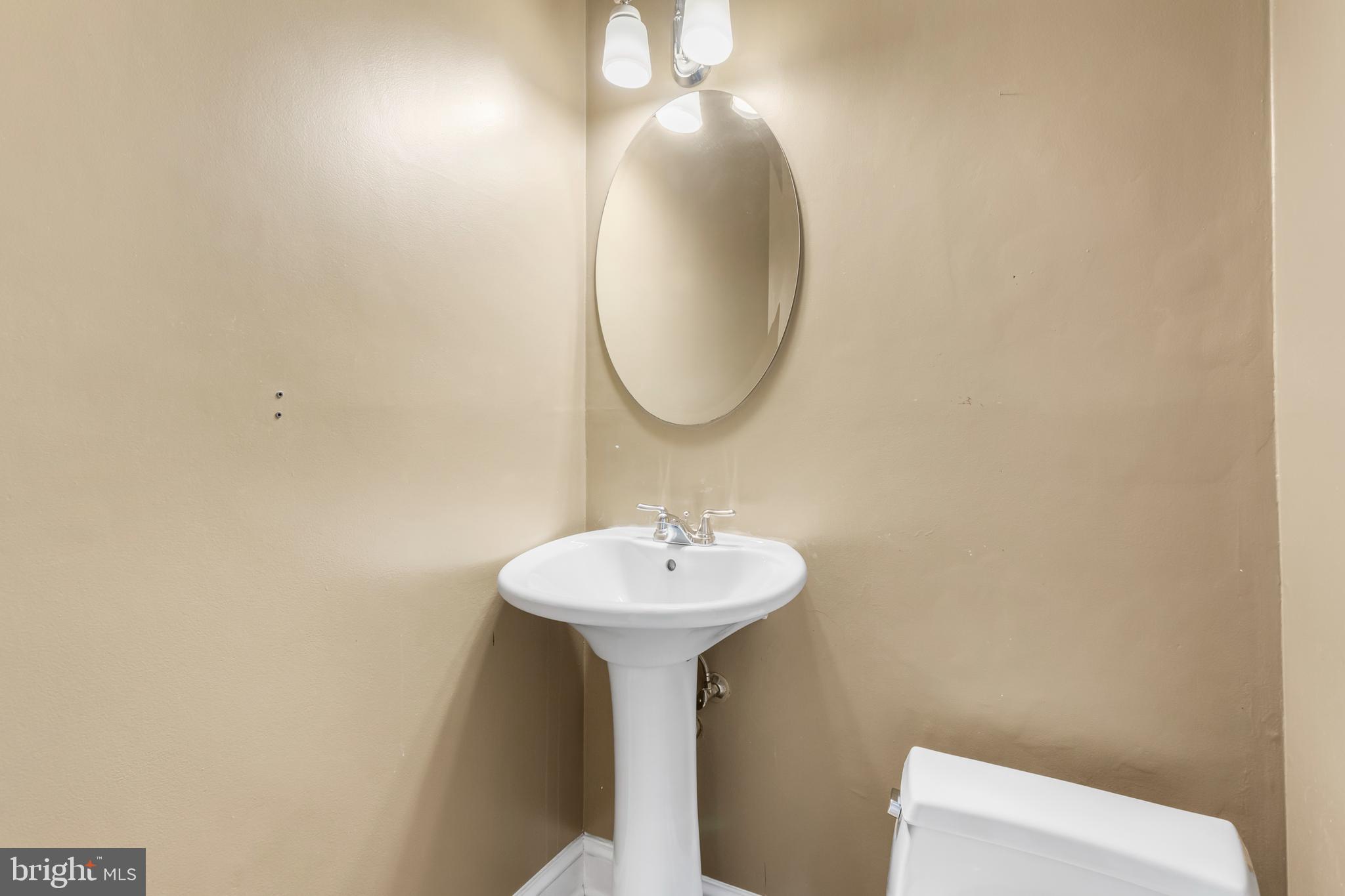 HIGHLAND STONE - Residential Lease