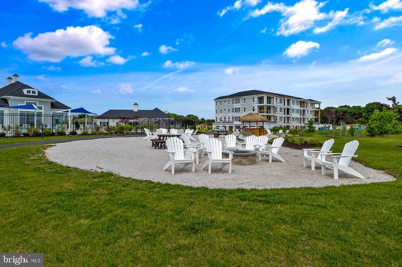 1000 HERONS NEST WAY 23