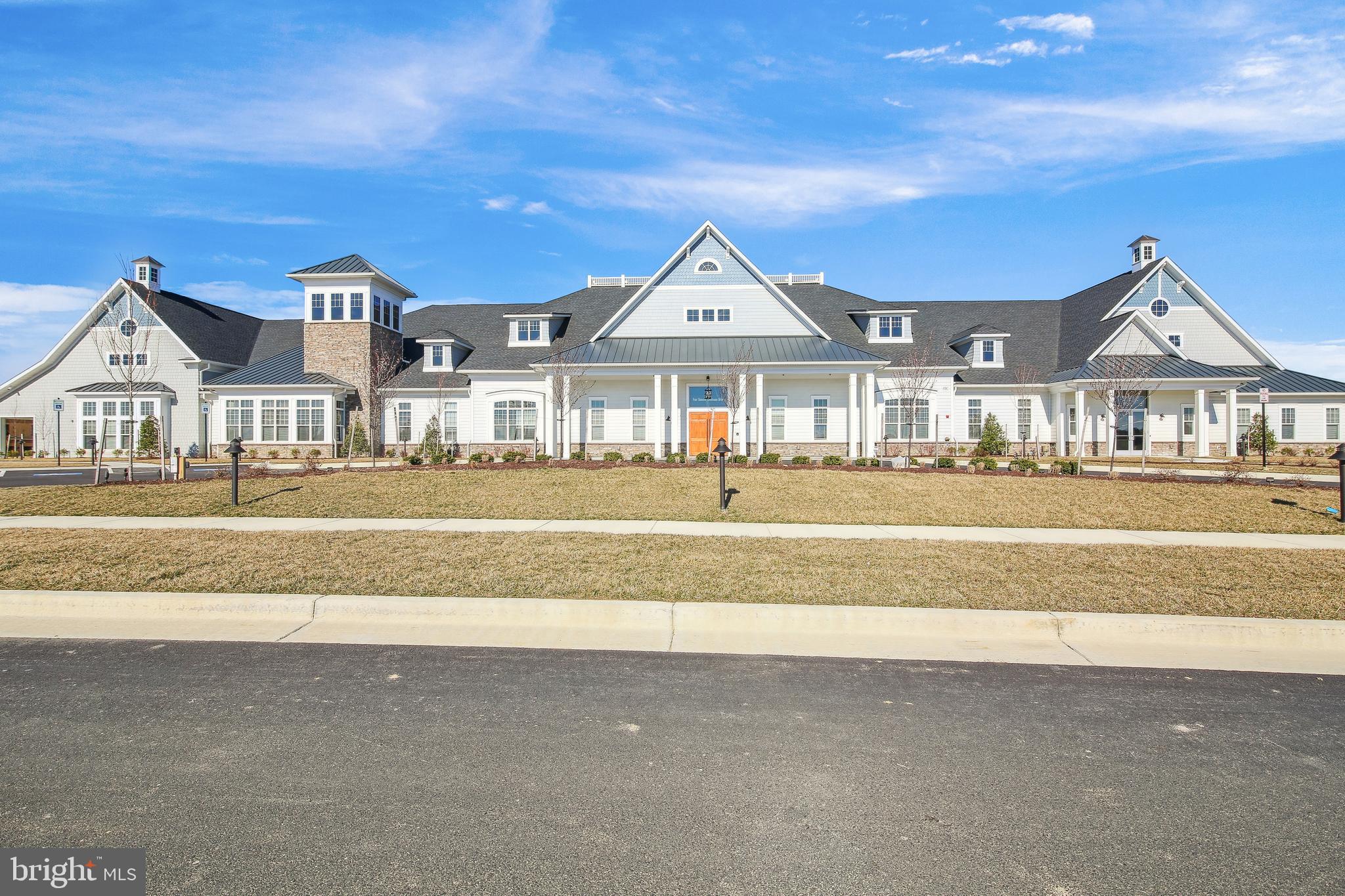 FOUR SEASONS AT KENT ISLAND - Residential