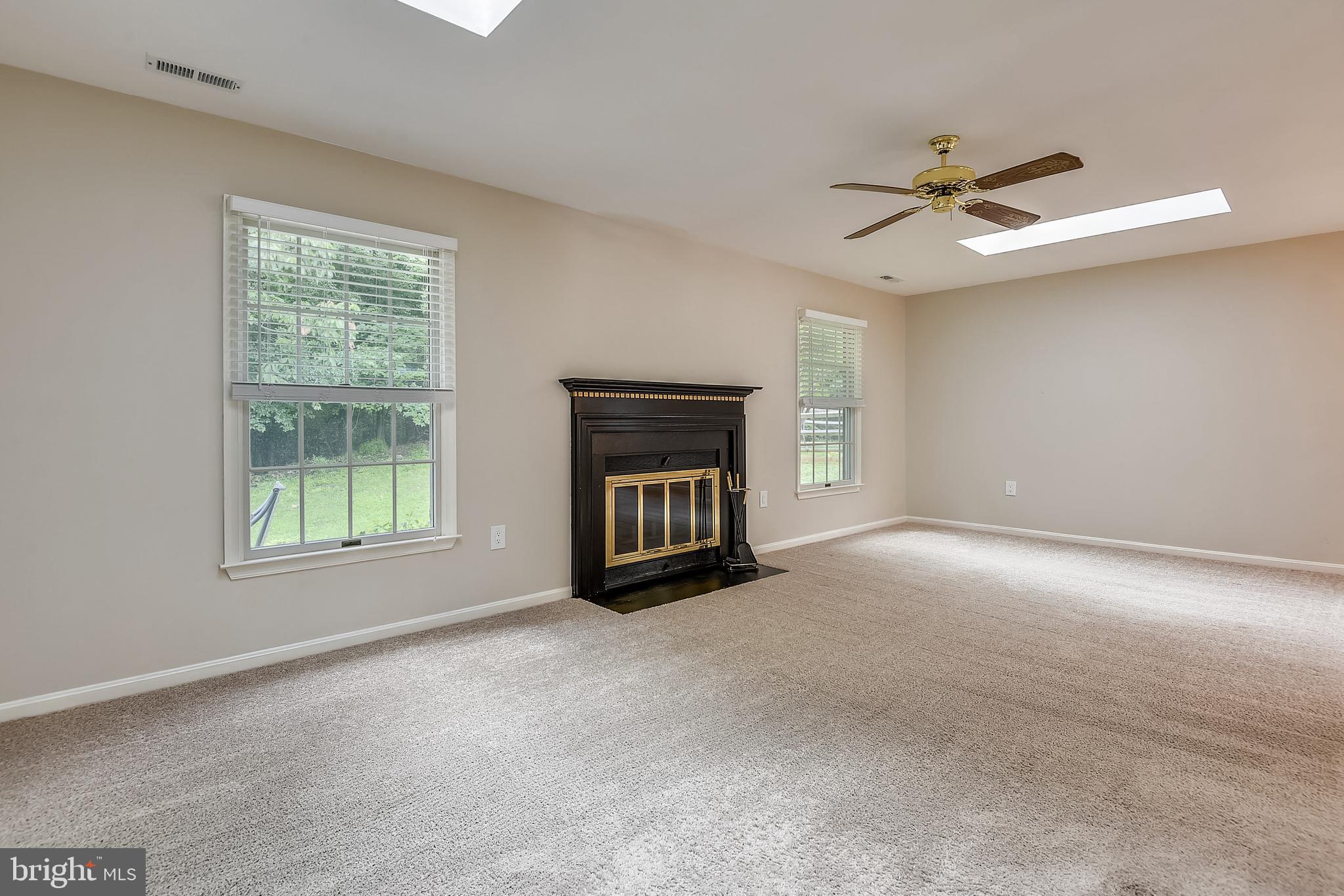 HERITAGE HARBOUR - Residential