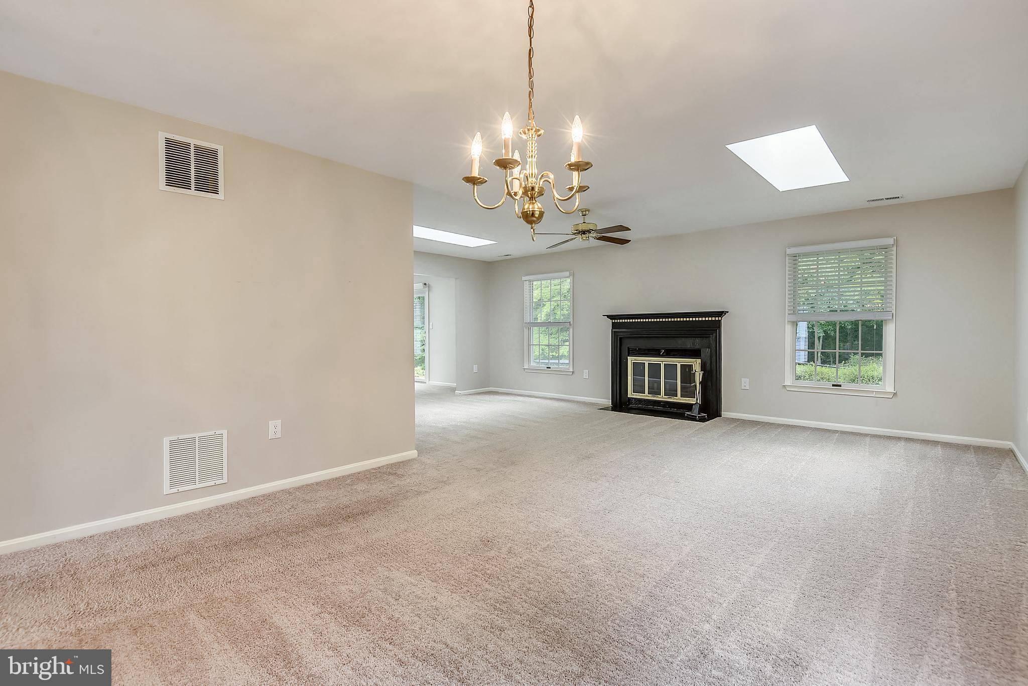 HERITAGE HARBOUR - Residential