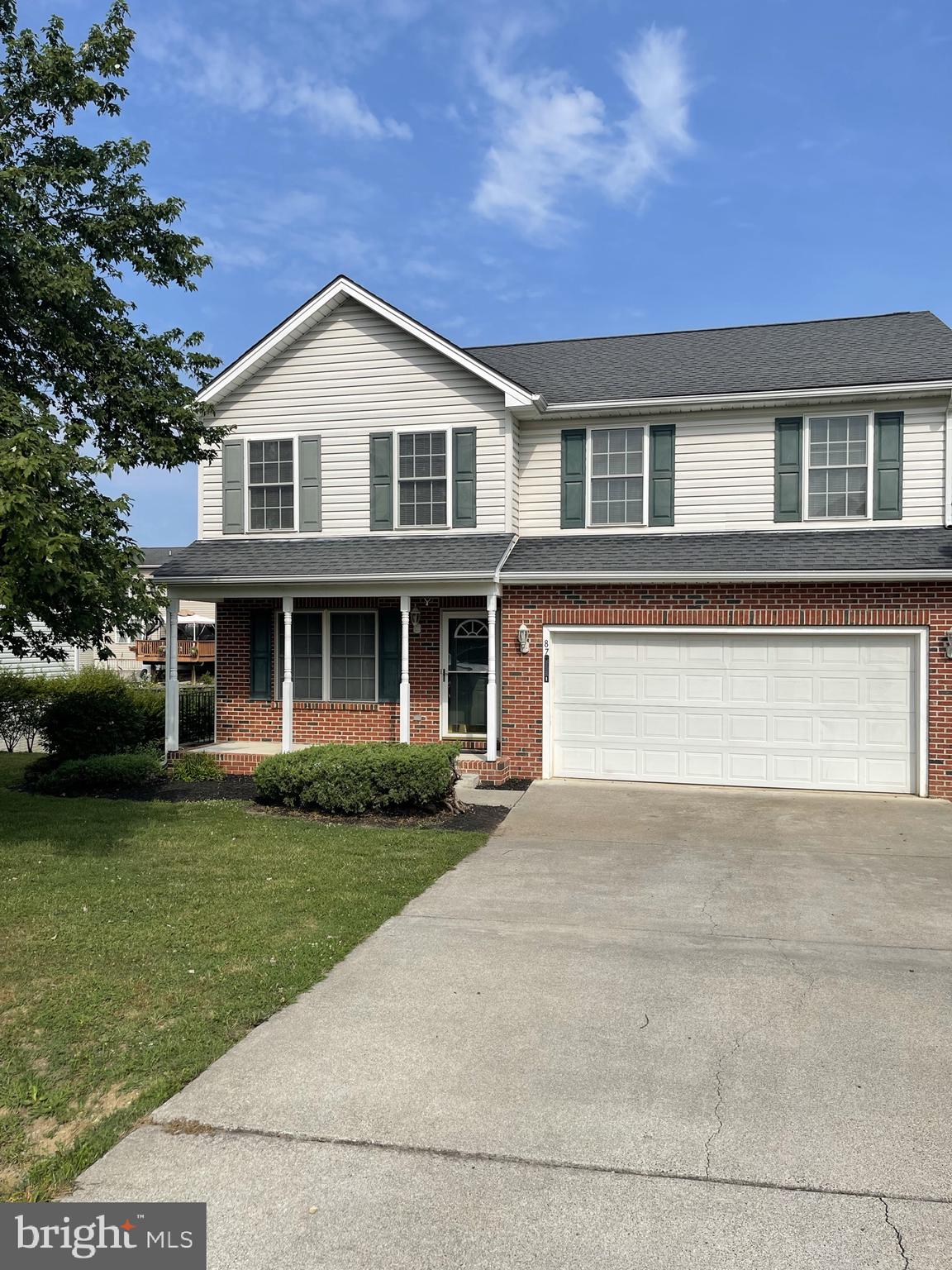 INWOOD MEADOWS - Residential Lease