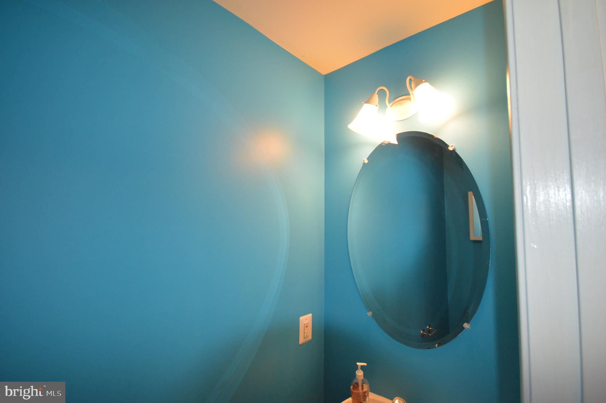 INWOOD MEADOWS - Residential Lease