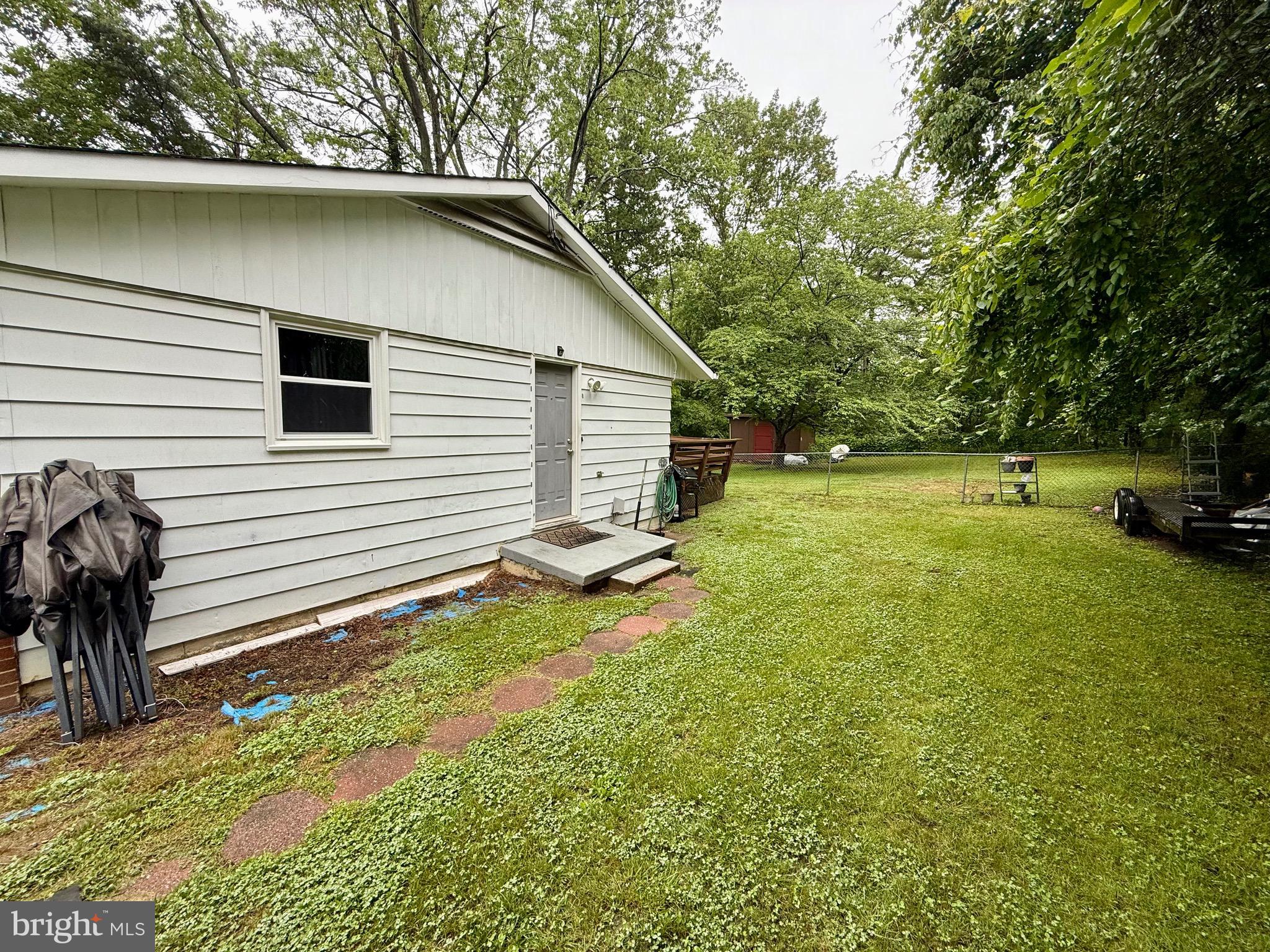 208 PECAN LANE