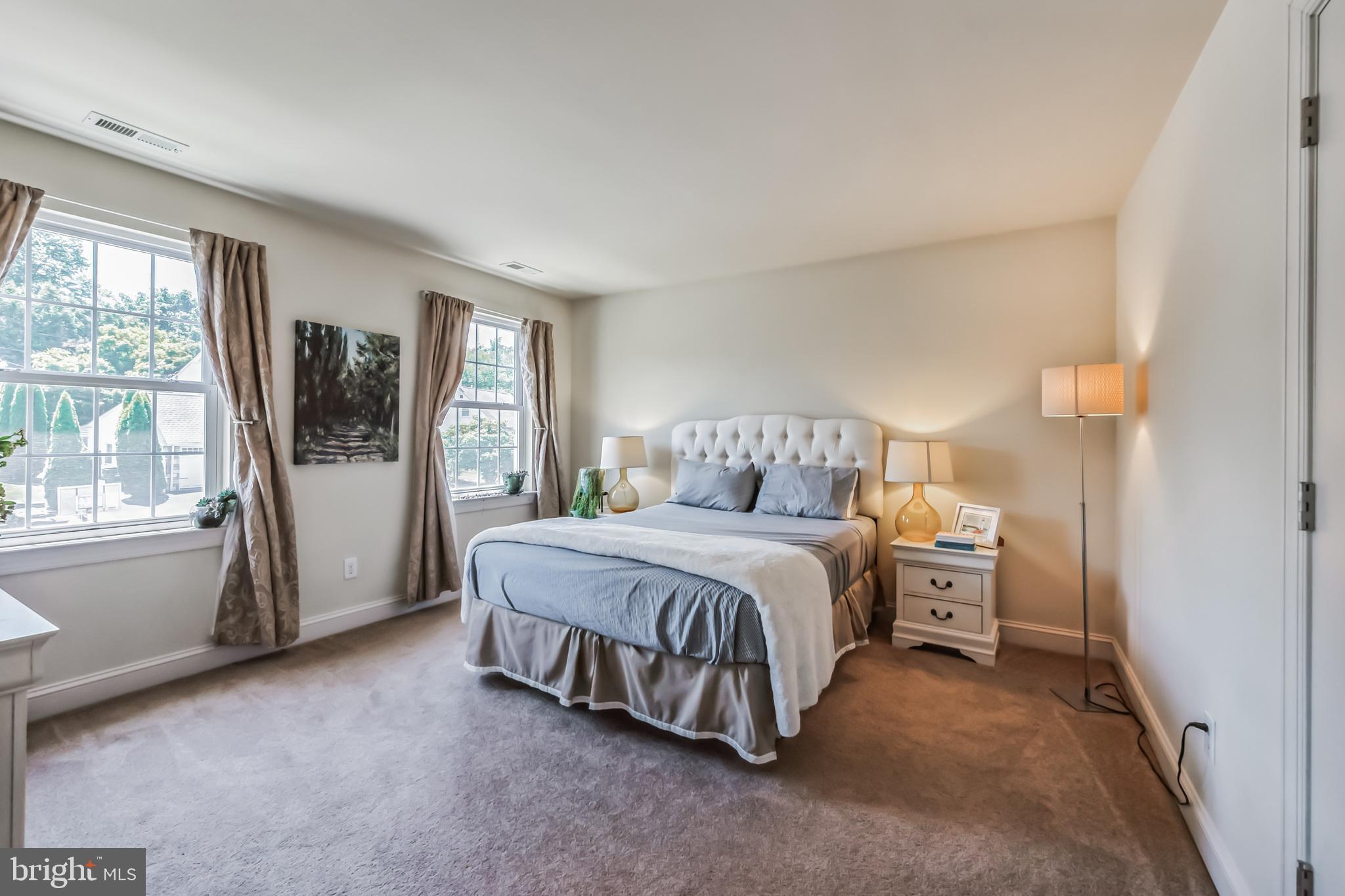 AMBLER HOUSE - Residential