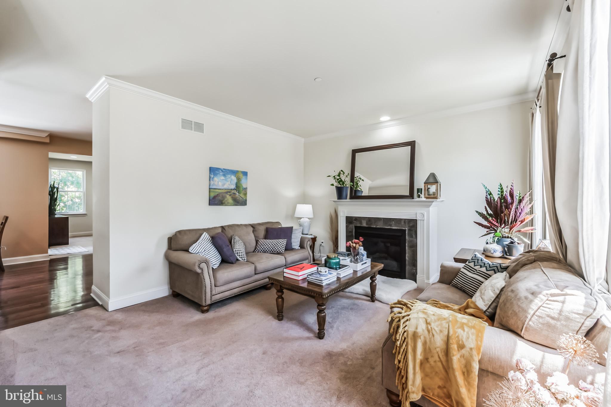 AMBLER HOUSE - Residential