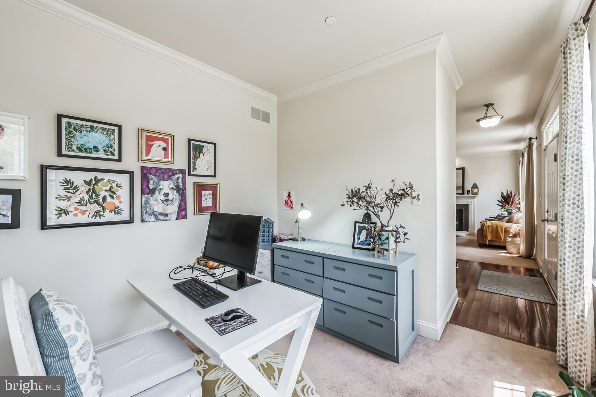 AMBLER HOUSE - Residential