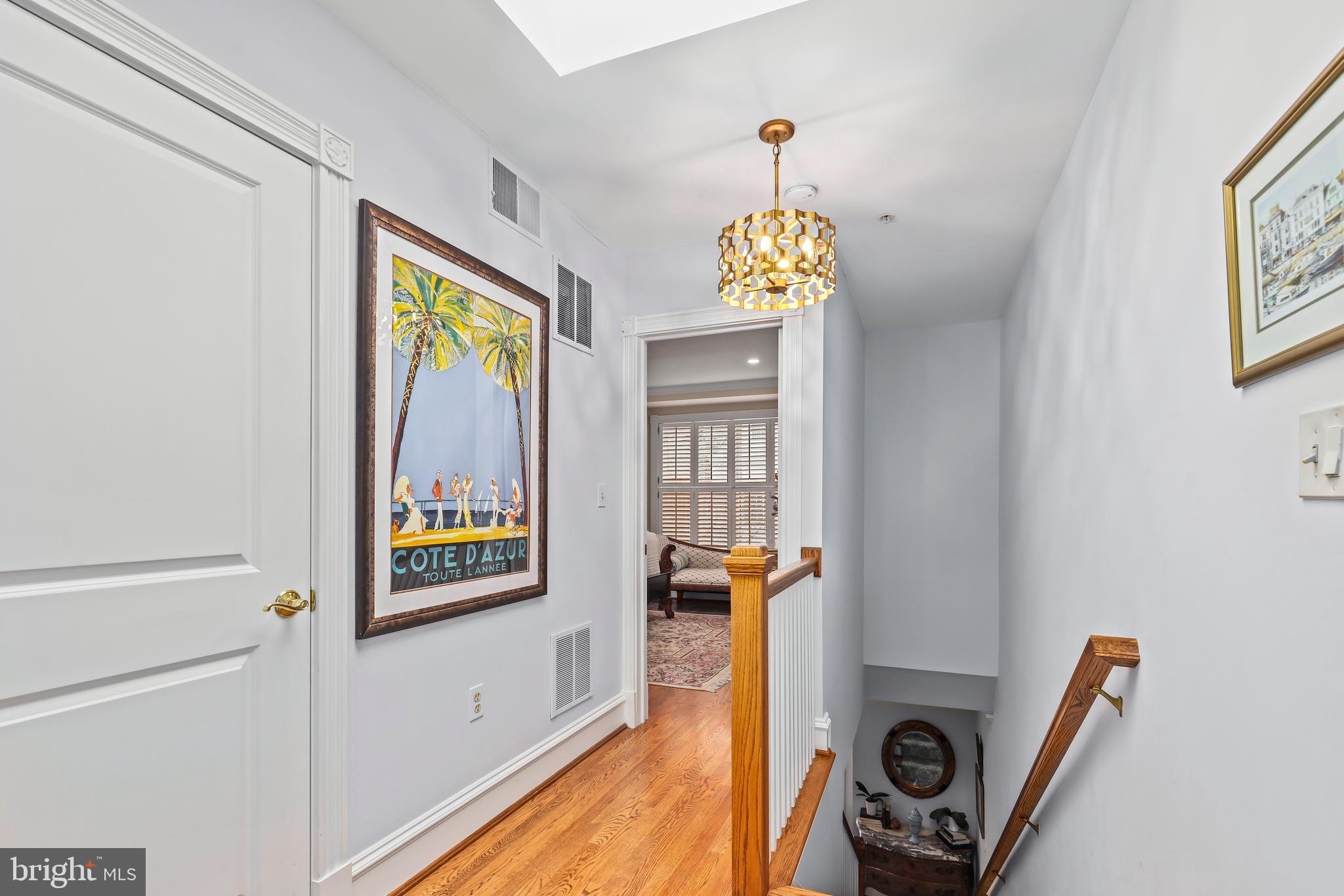 BACKYARD BOATS - Residential