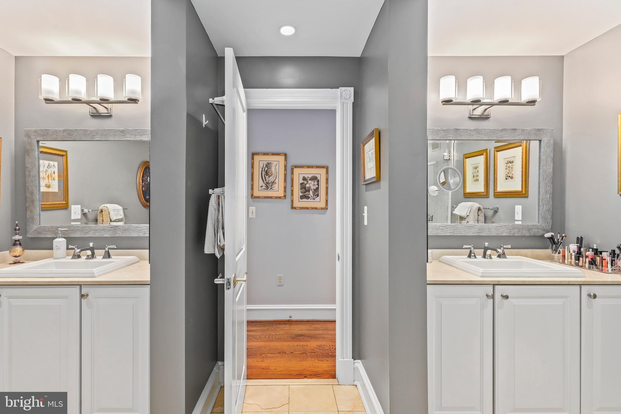 BACKYARD BOATS - Residential