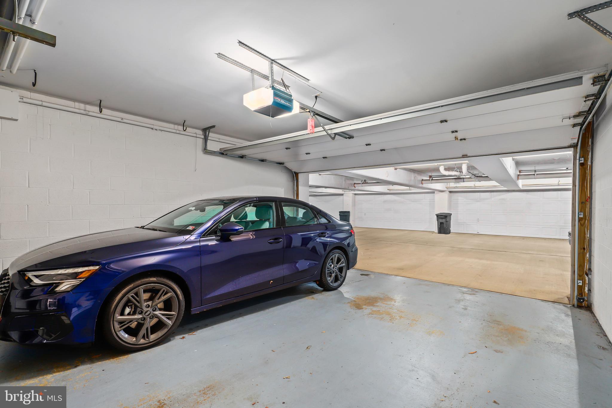 BACKYARD BOATS - Residential