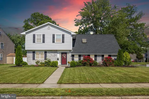 2 Erynwood Avenue, Marlton, NJ 08053 - MLS#: NJBL2087544