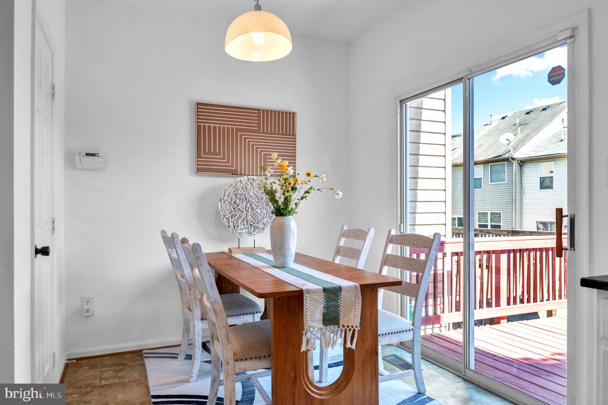 LEE OVERLOOK - Residential