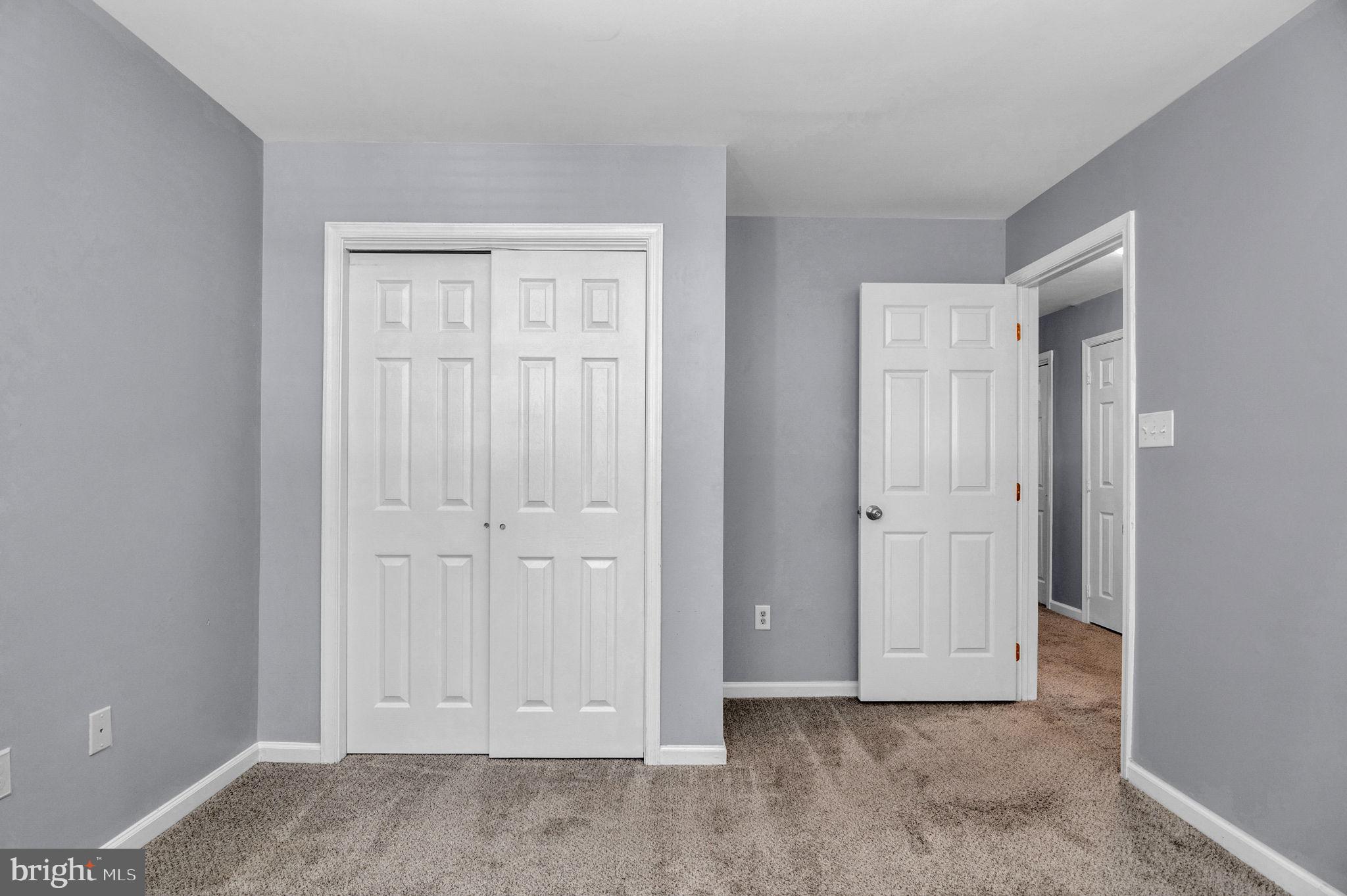 LEE OVERLOOK - Residential