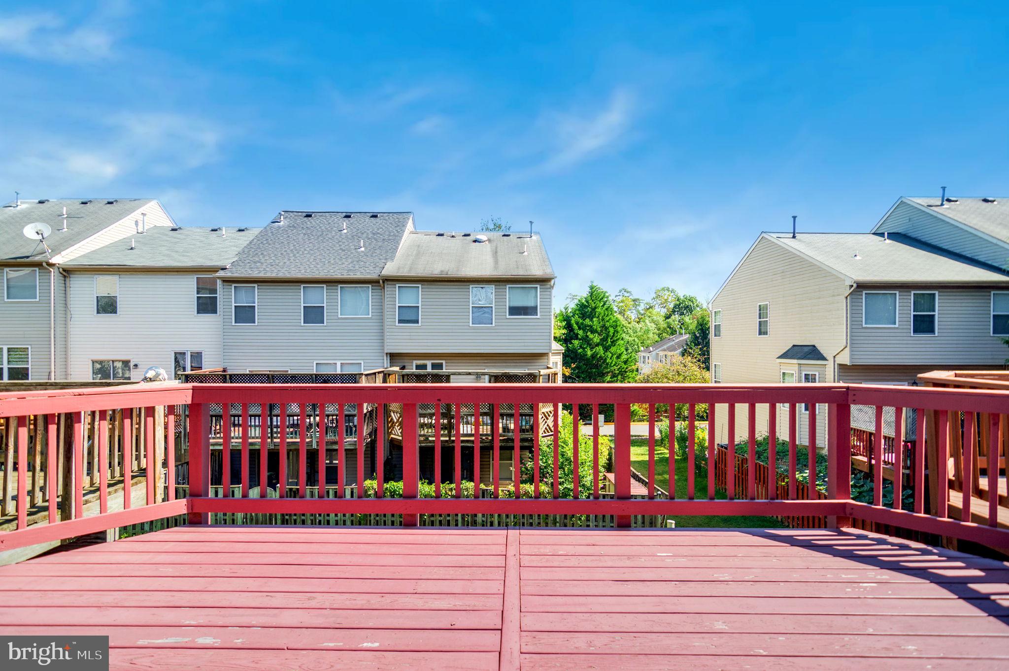 LEE OVERLOOK - Residential