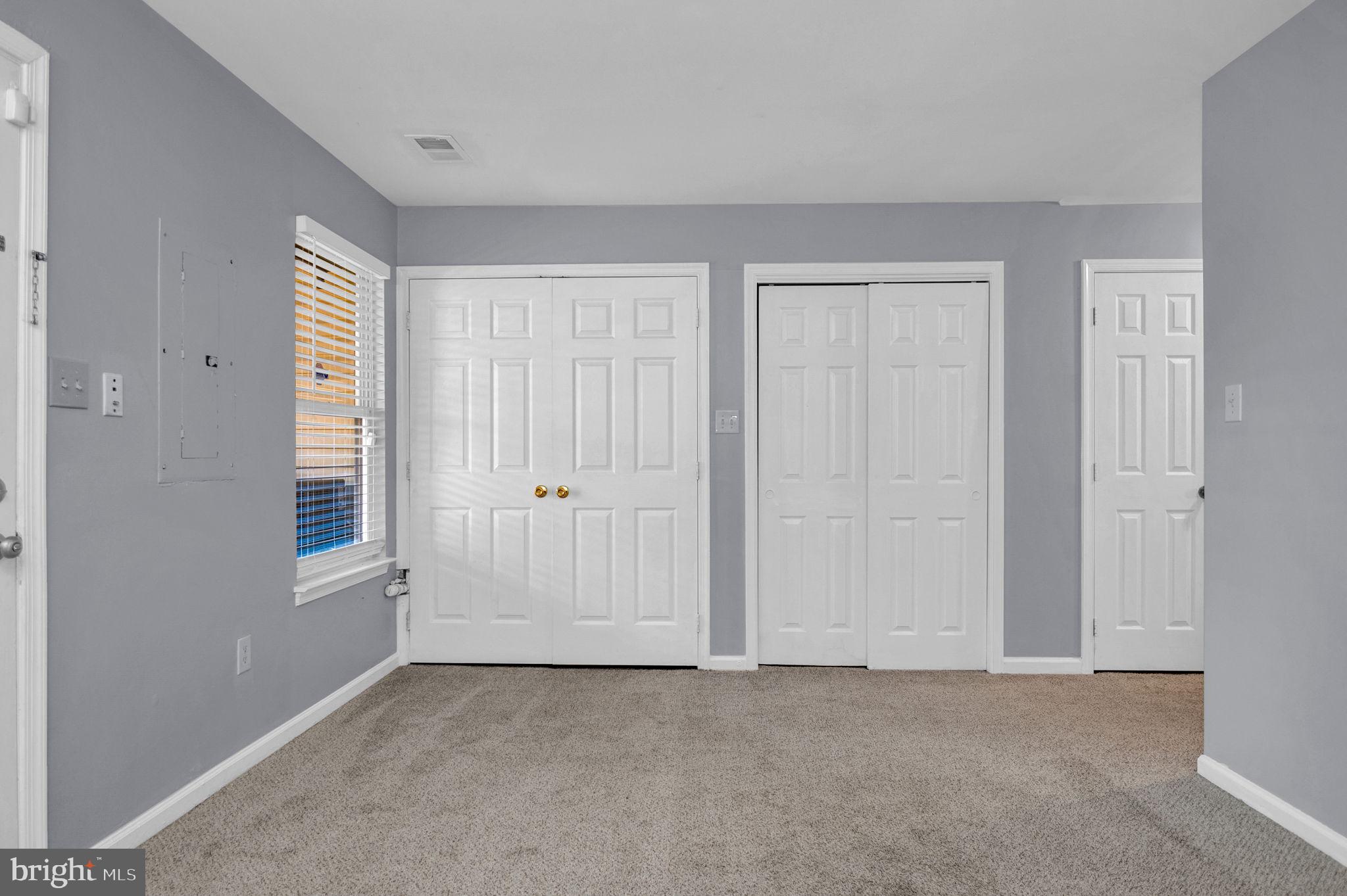 LEE OVERLOOK - Residential