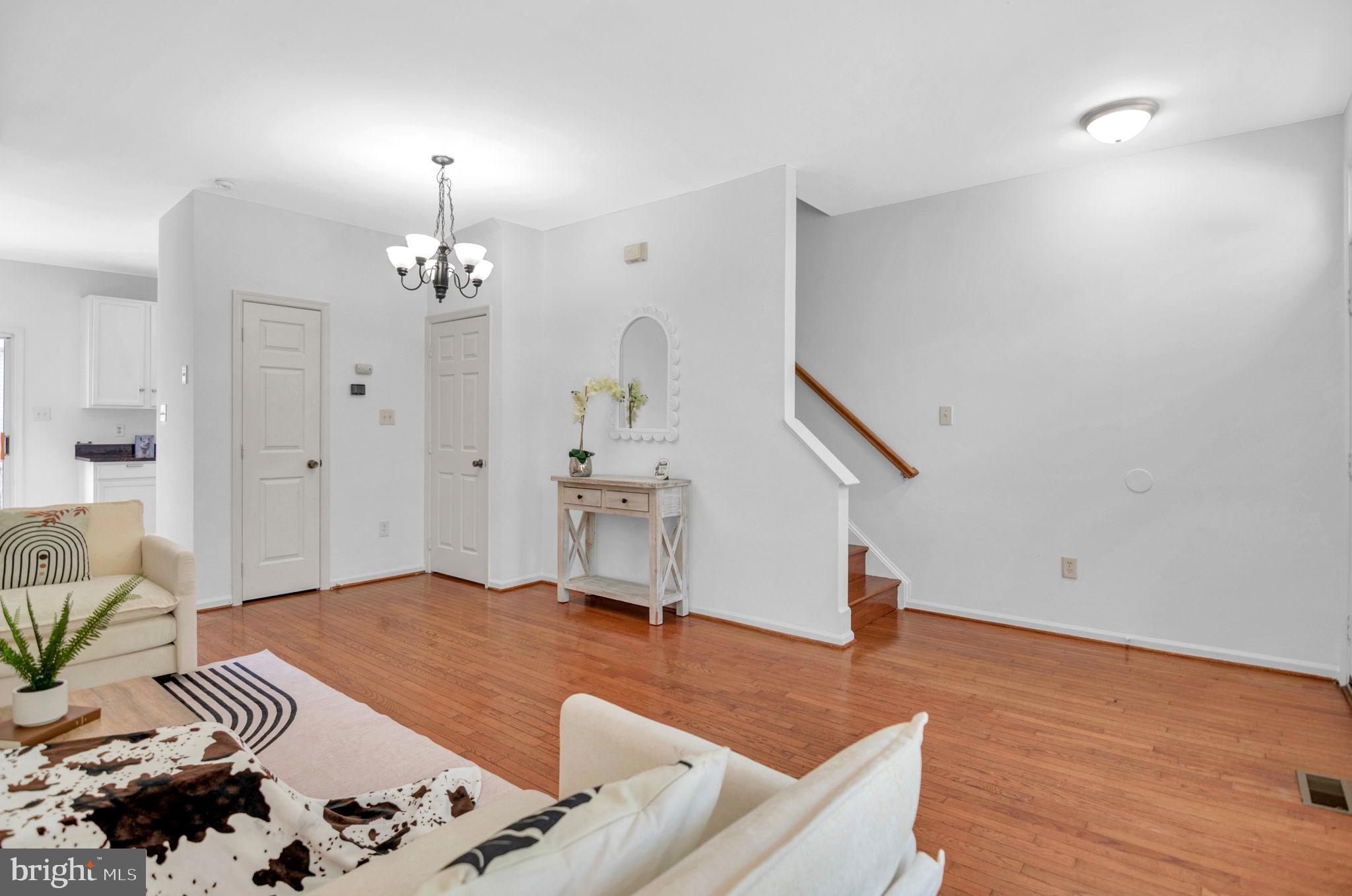 LEE OVERLOOK - Residential