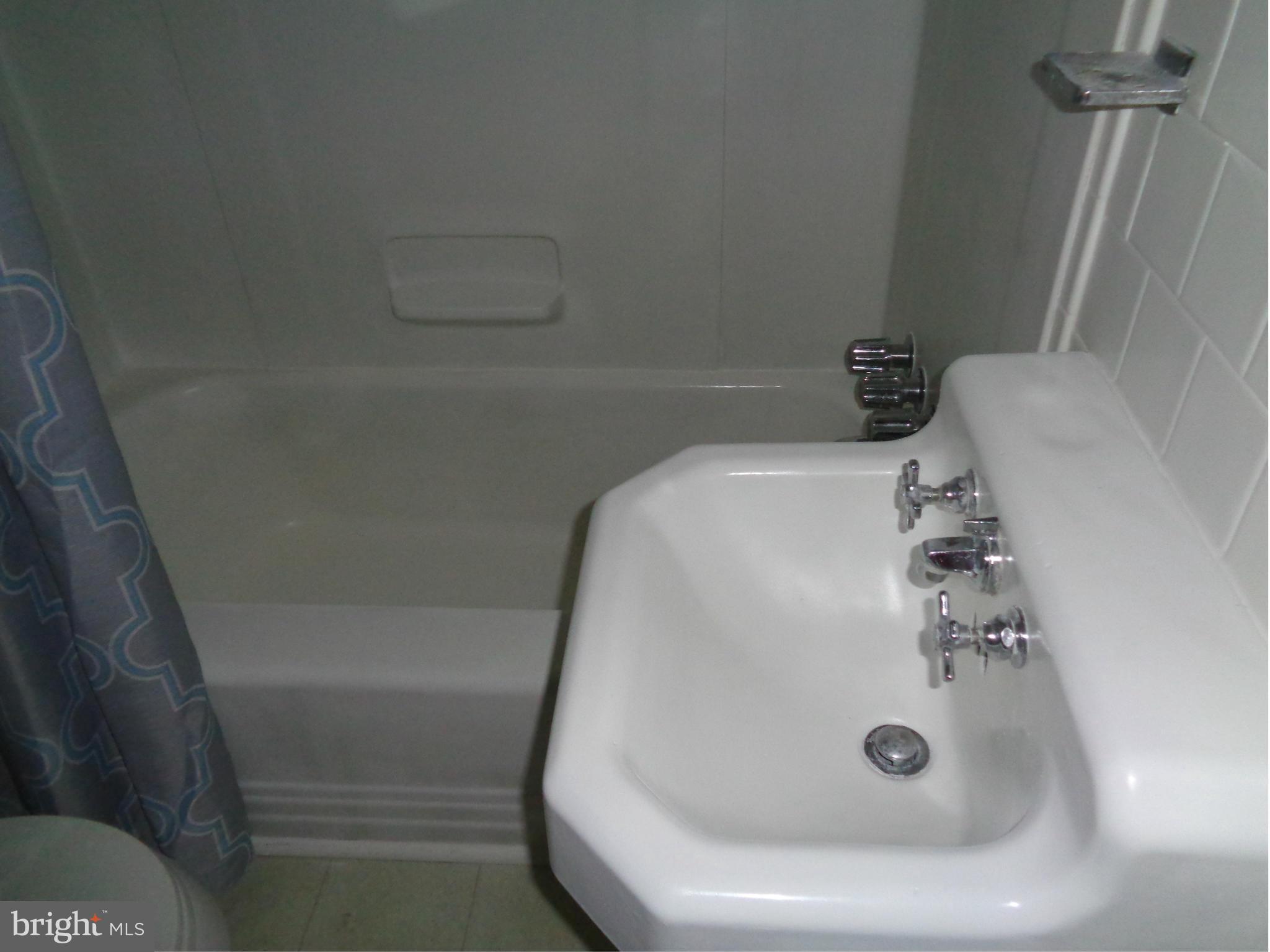 OLEARY - Residential Lease