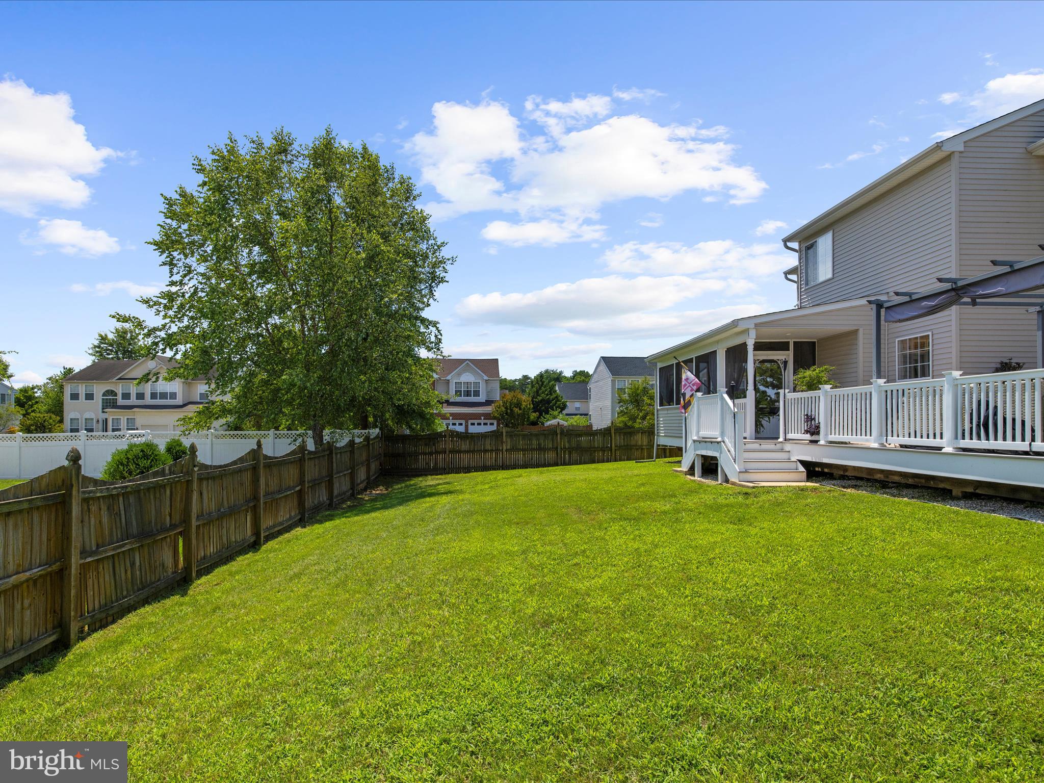 NORTH BROOK - Residential