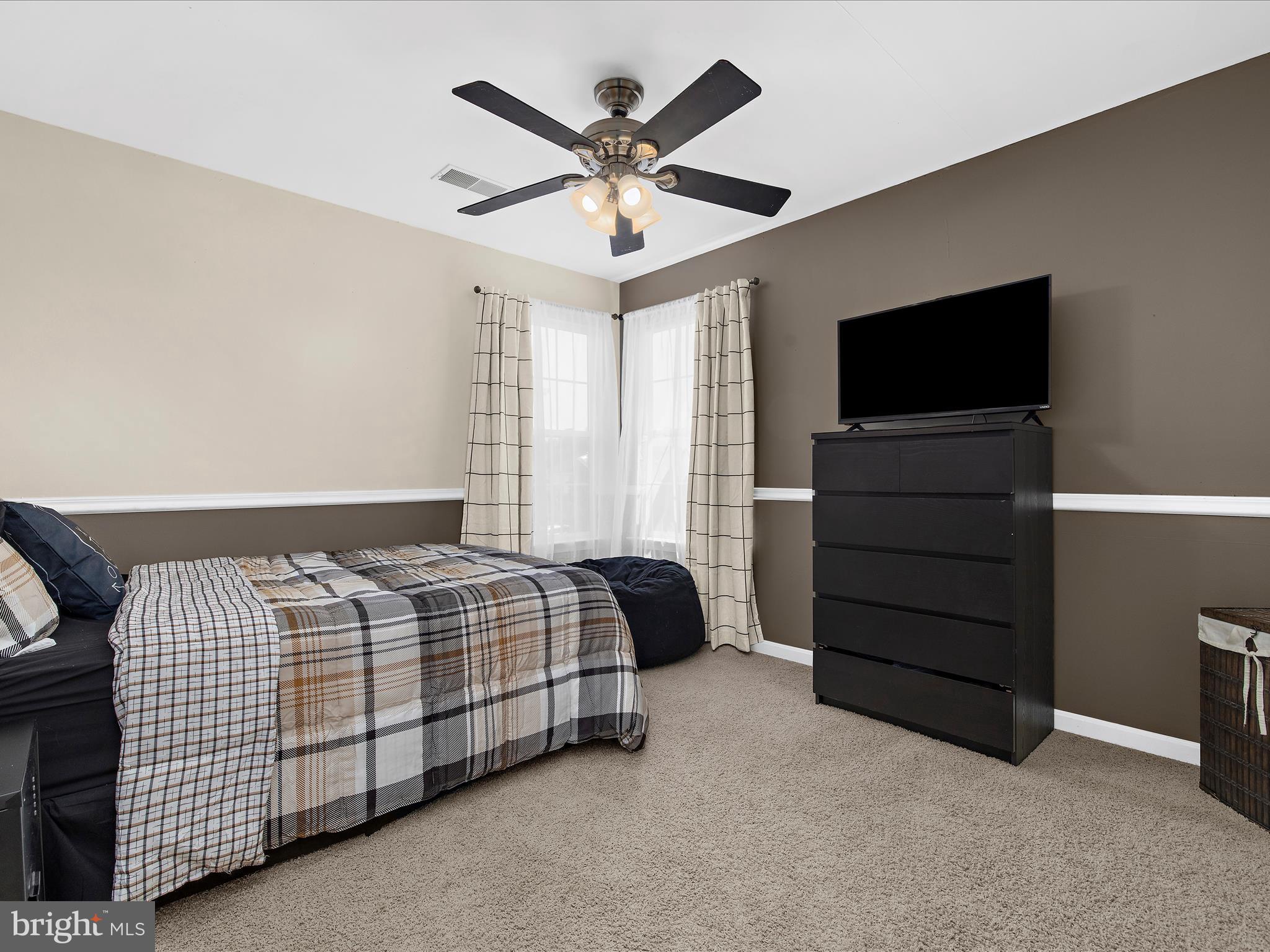 NORTH BROOK - Residential