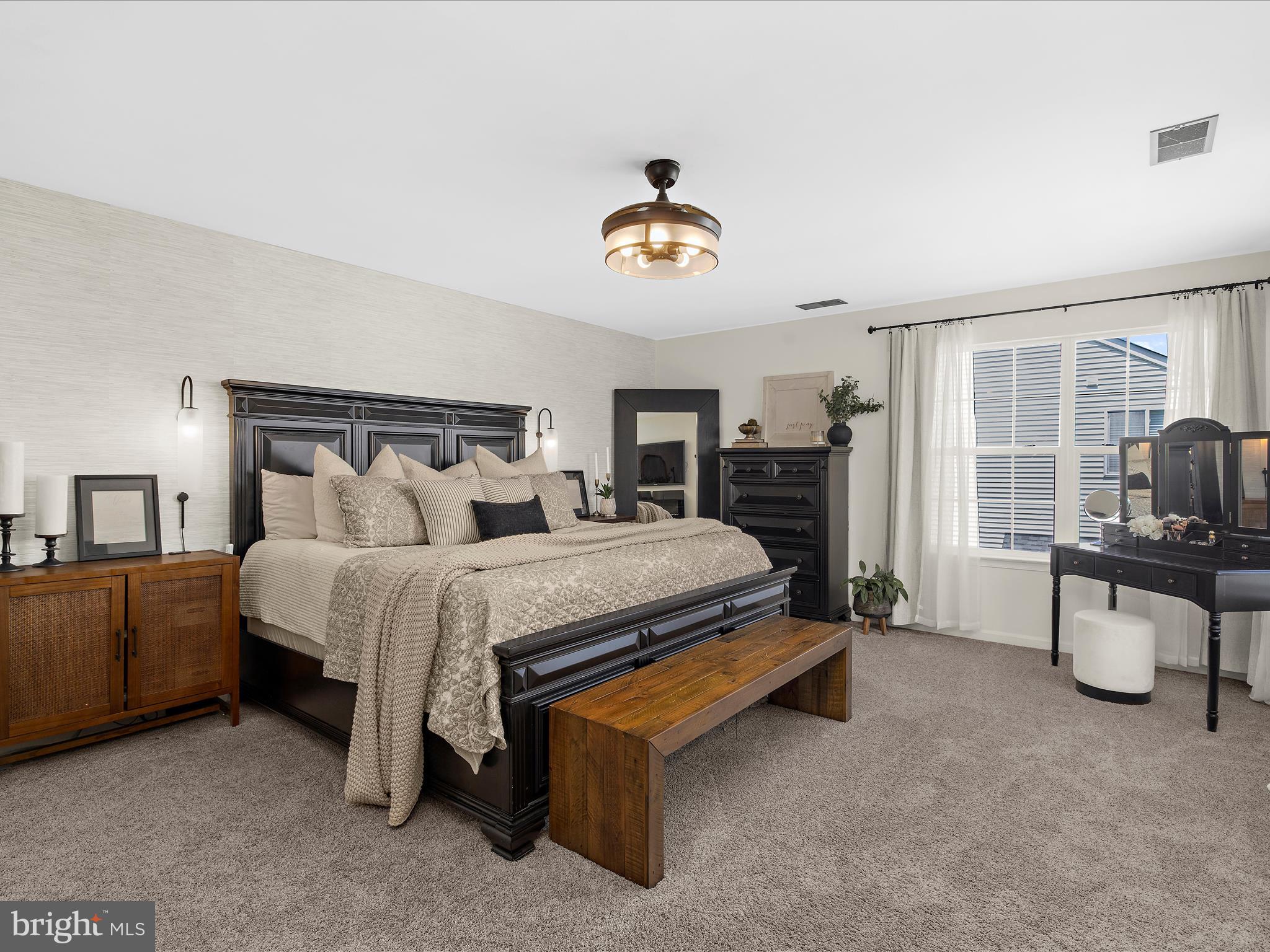 NORTH BROOK - Residential