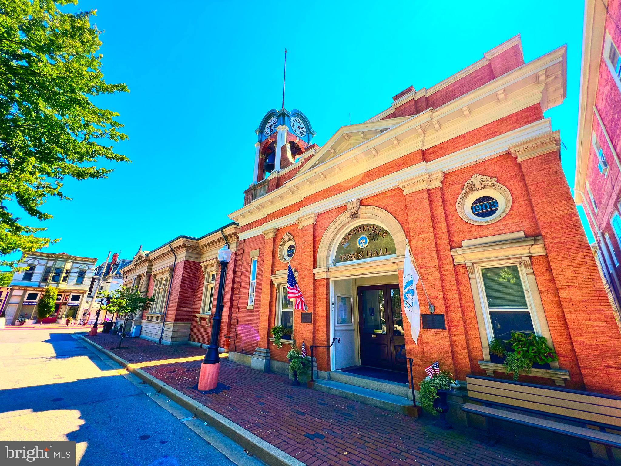 NORTH BROOK - Residential