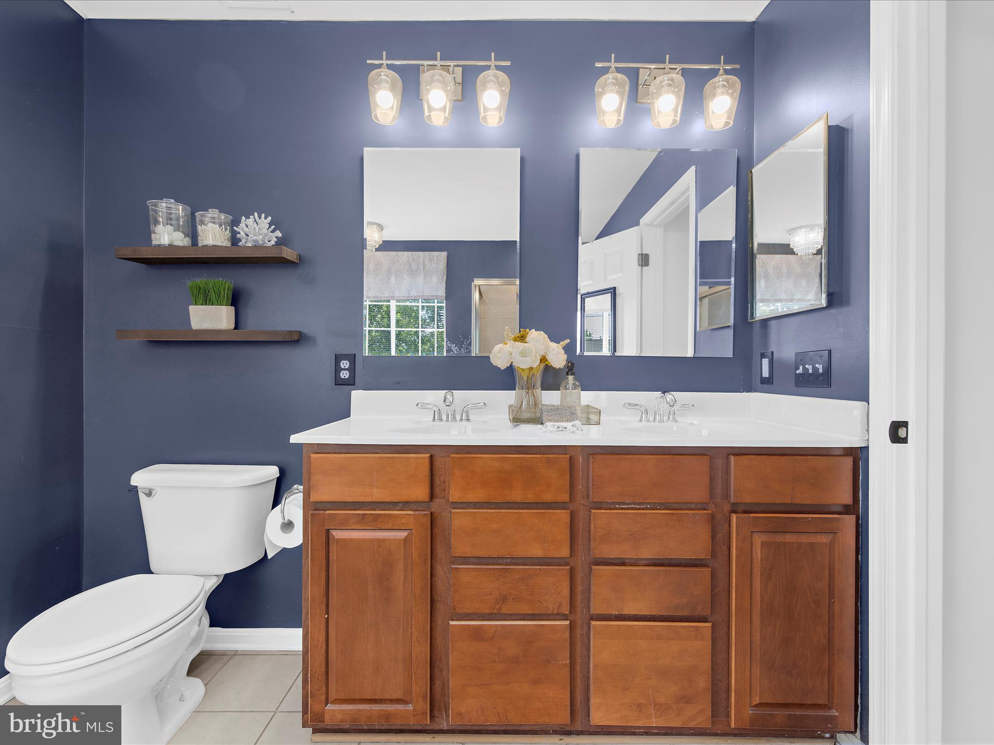 NORTH BROOK - Residential