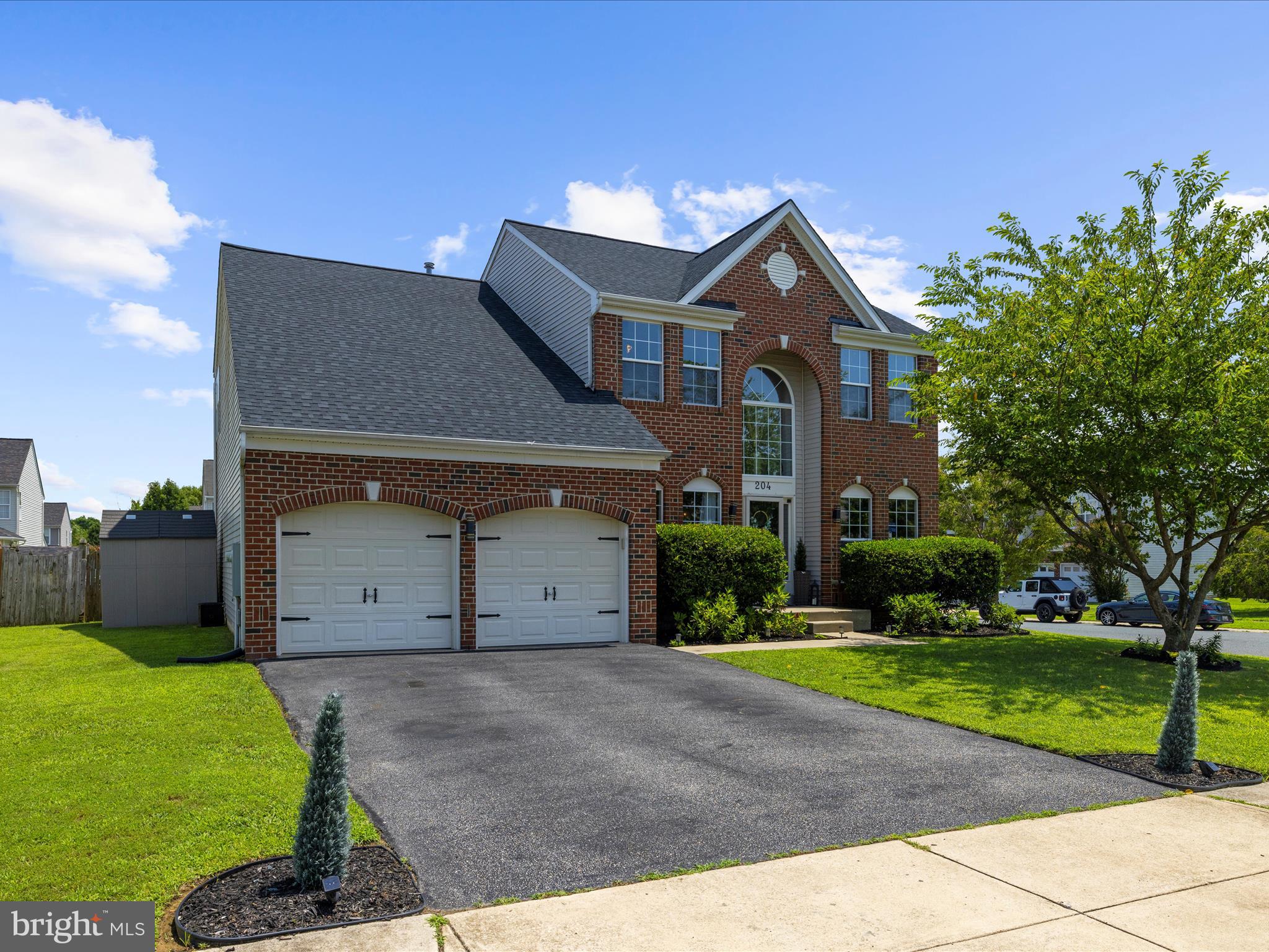 NORTH BROOK - Residential