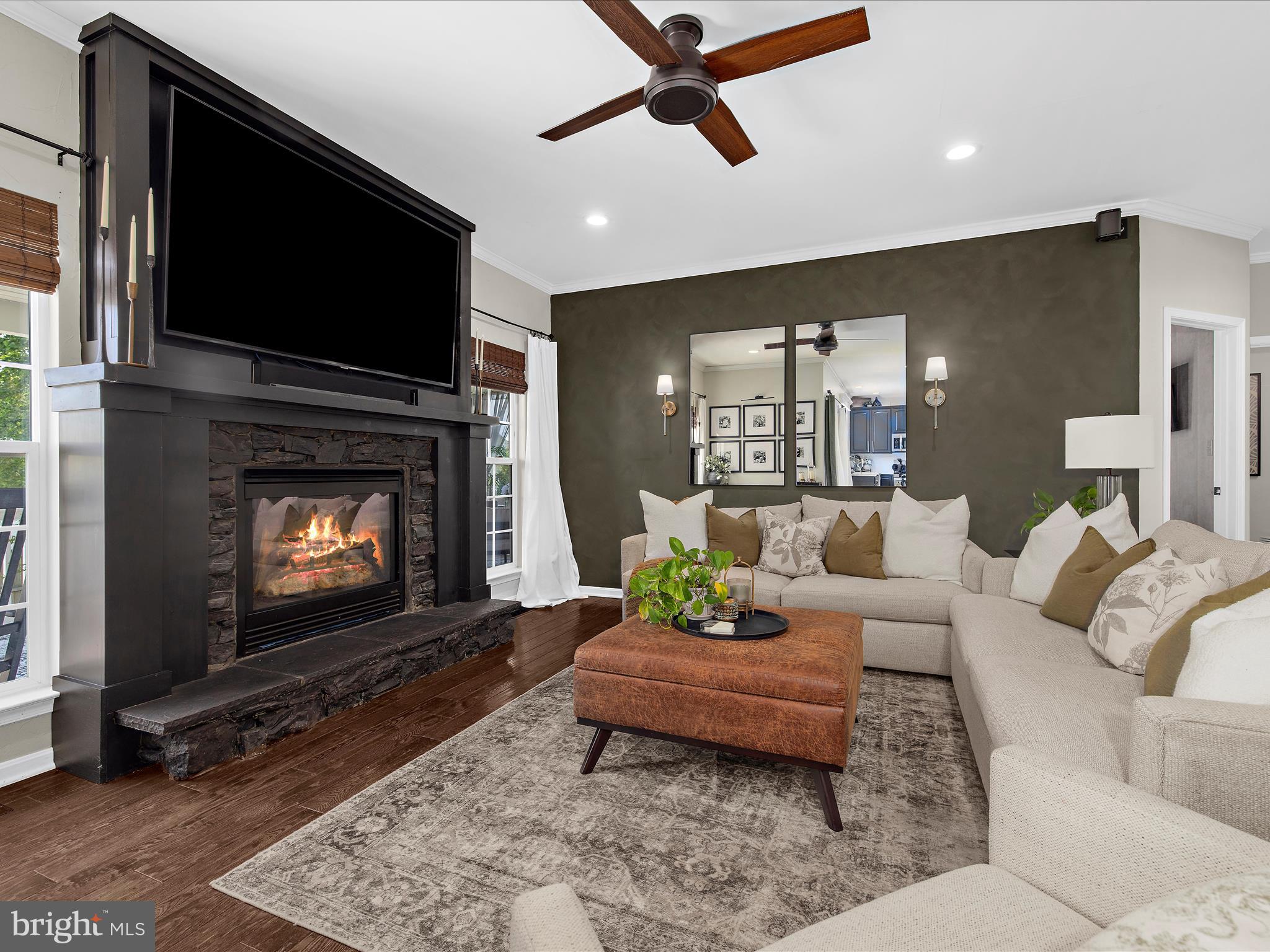 NORTH BROOK - Residential