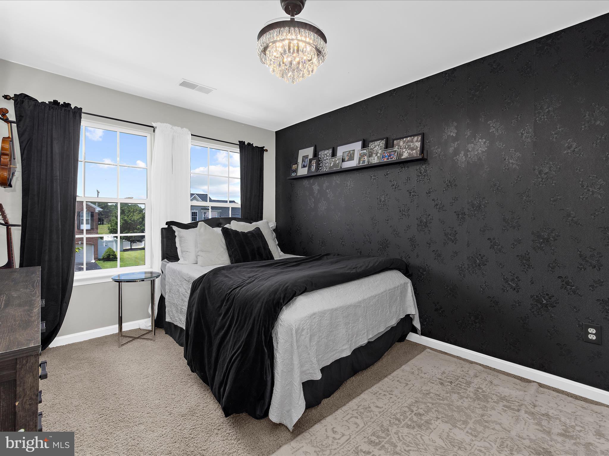 NORTH BROOK - Residential