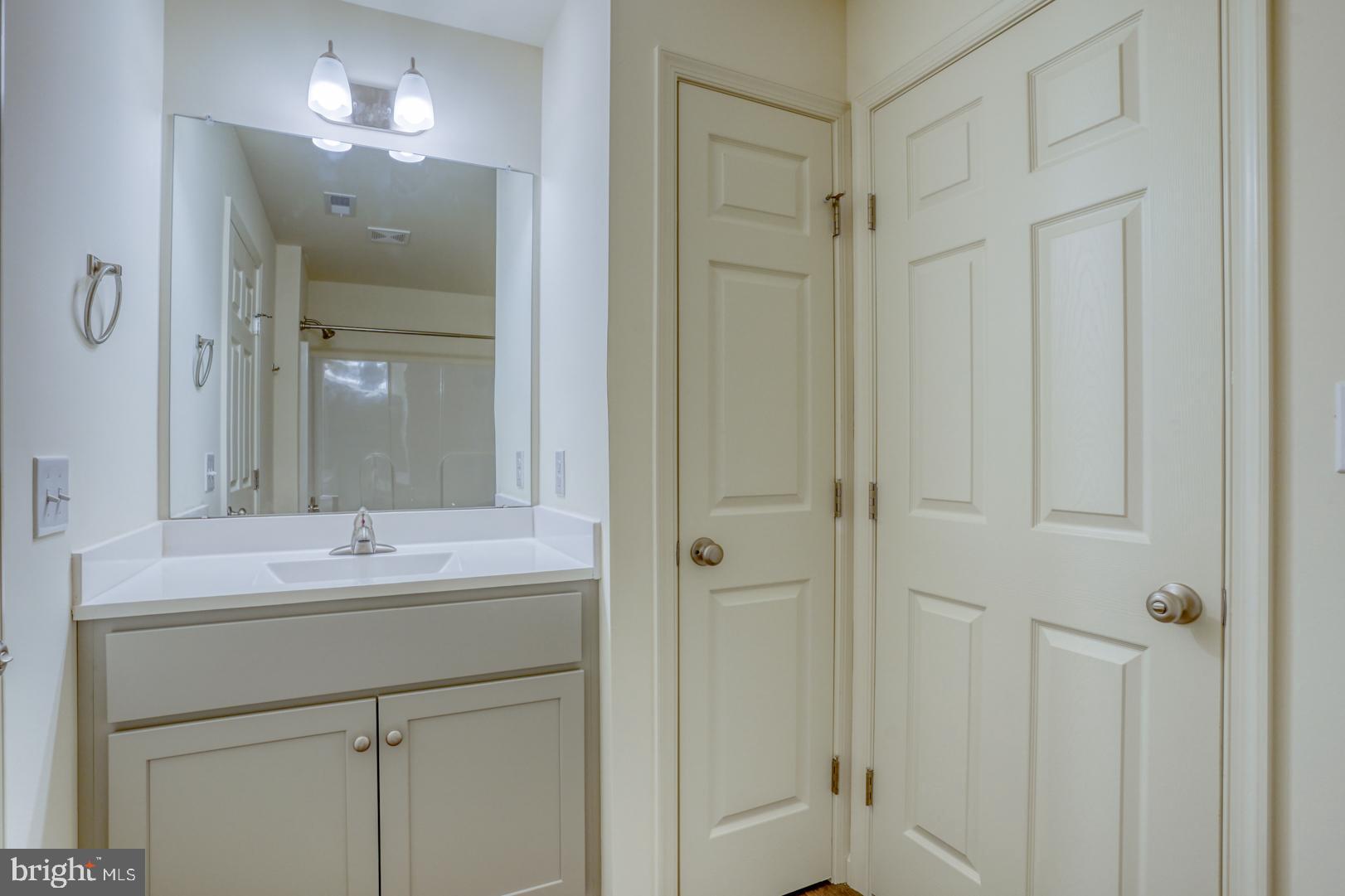 HEARTHSTONE MANOR - Residential