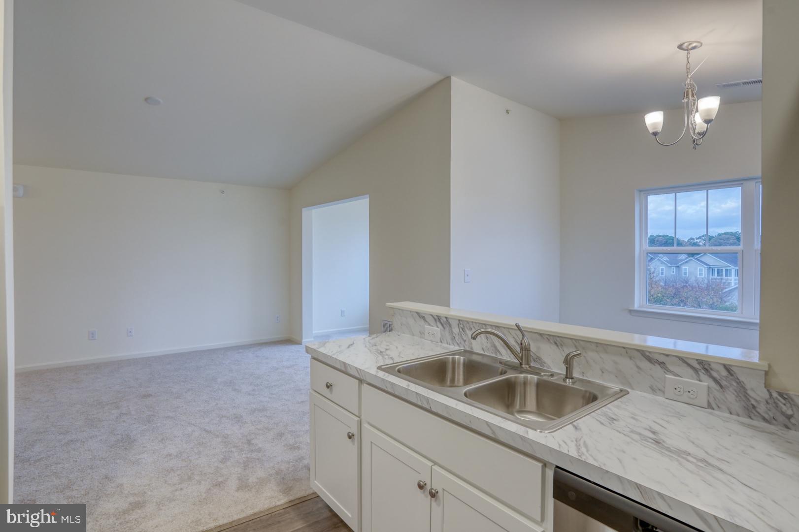 HEARTHSTONE MANOR - Residential