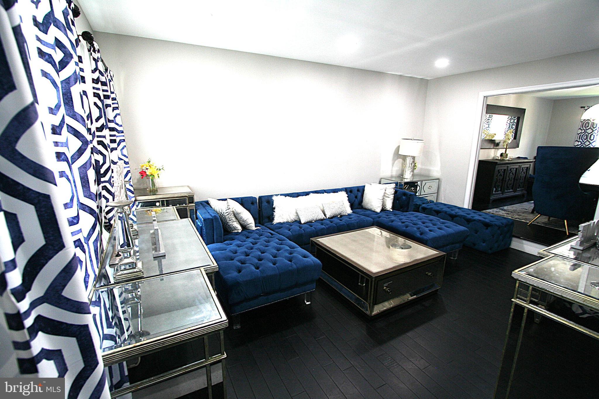 COLESVILLE VILLAGE - Residential
