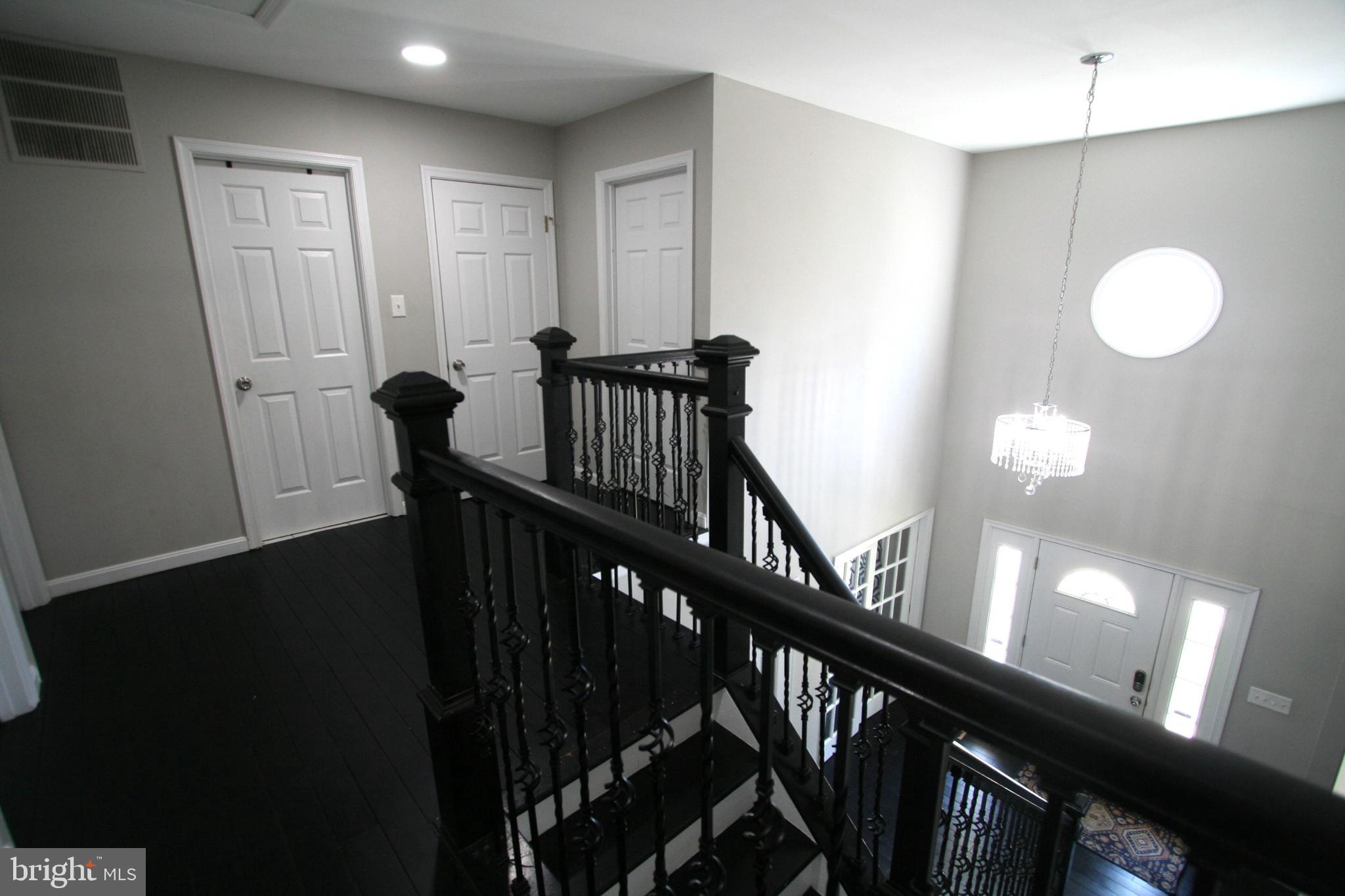 COLESVILLE VILLAGE - Residential