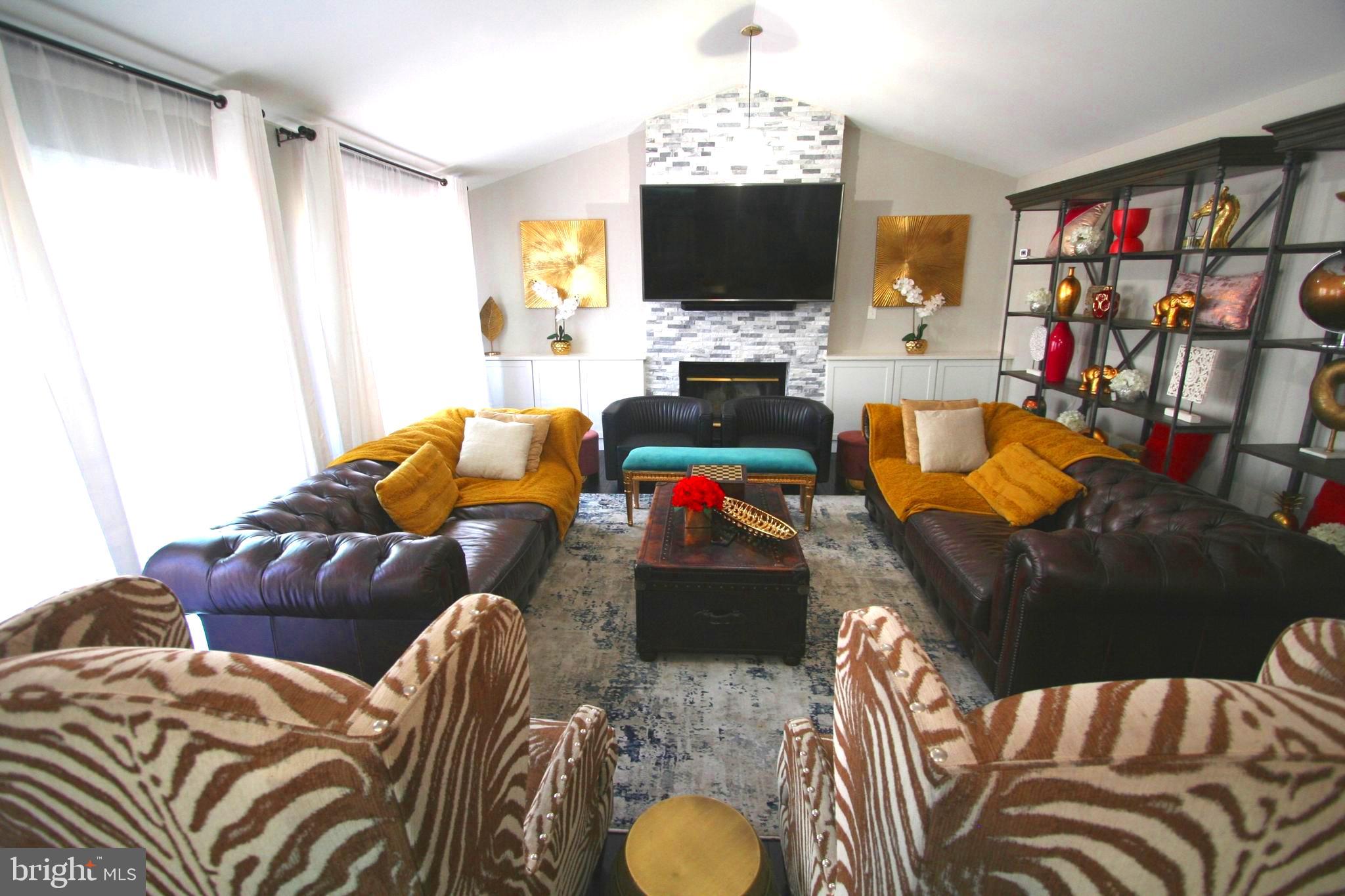 COLESVILLE VILLAGE - Residential