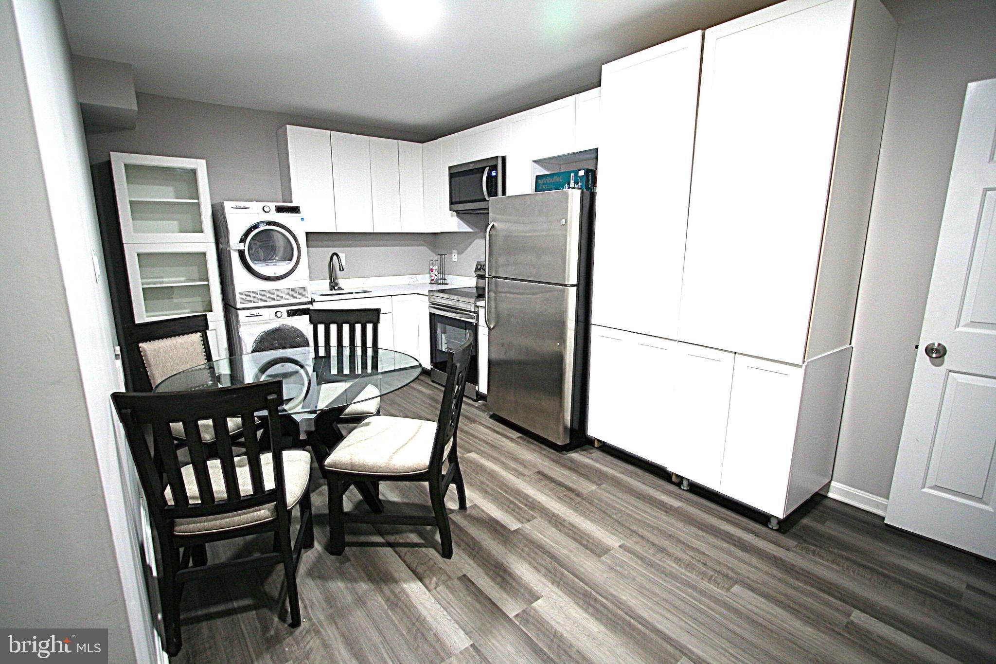 COLESVILLE VILLAGE - Residential