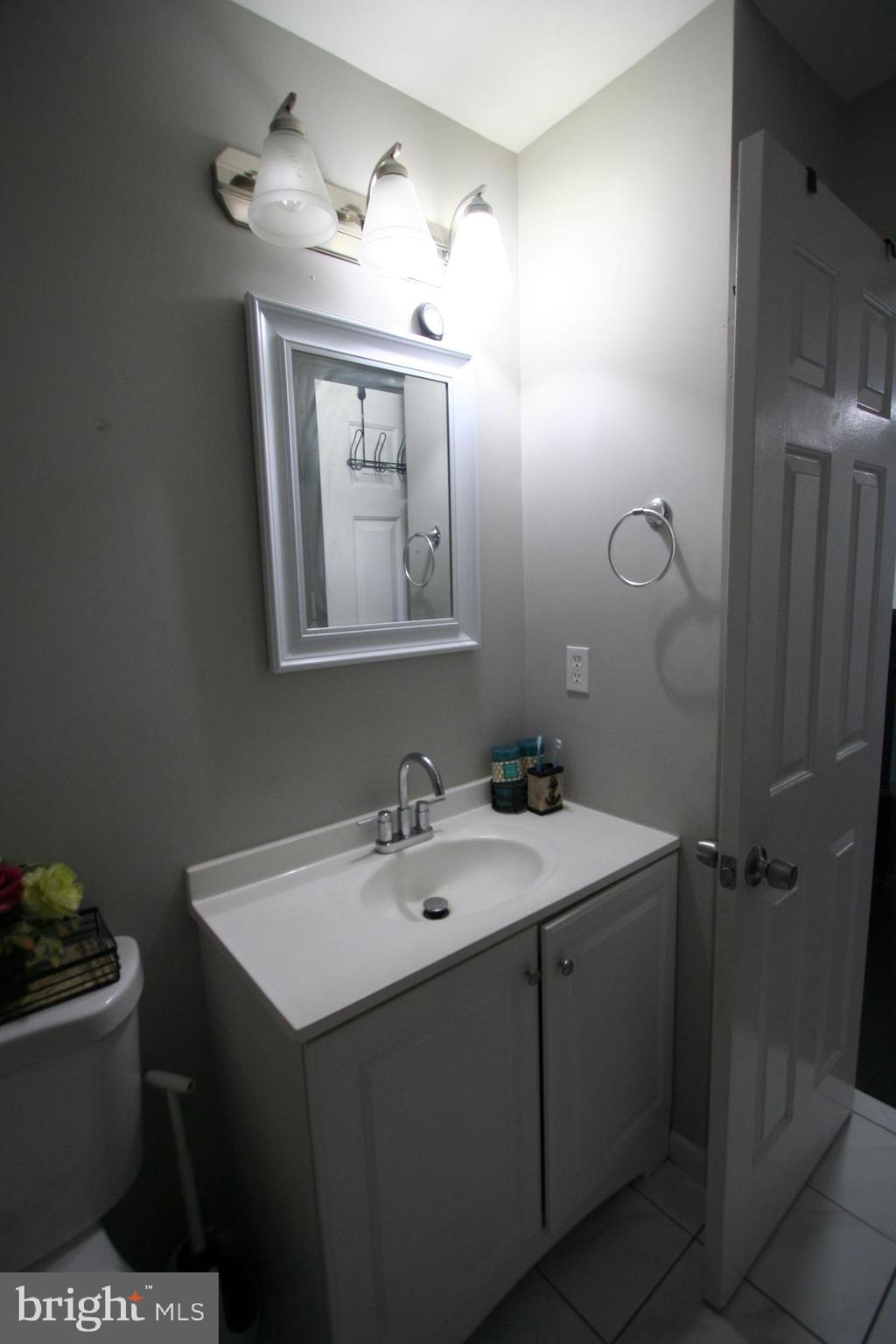 COLESVILLE VILLAGE - Residential