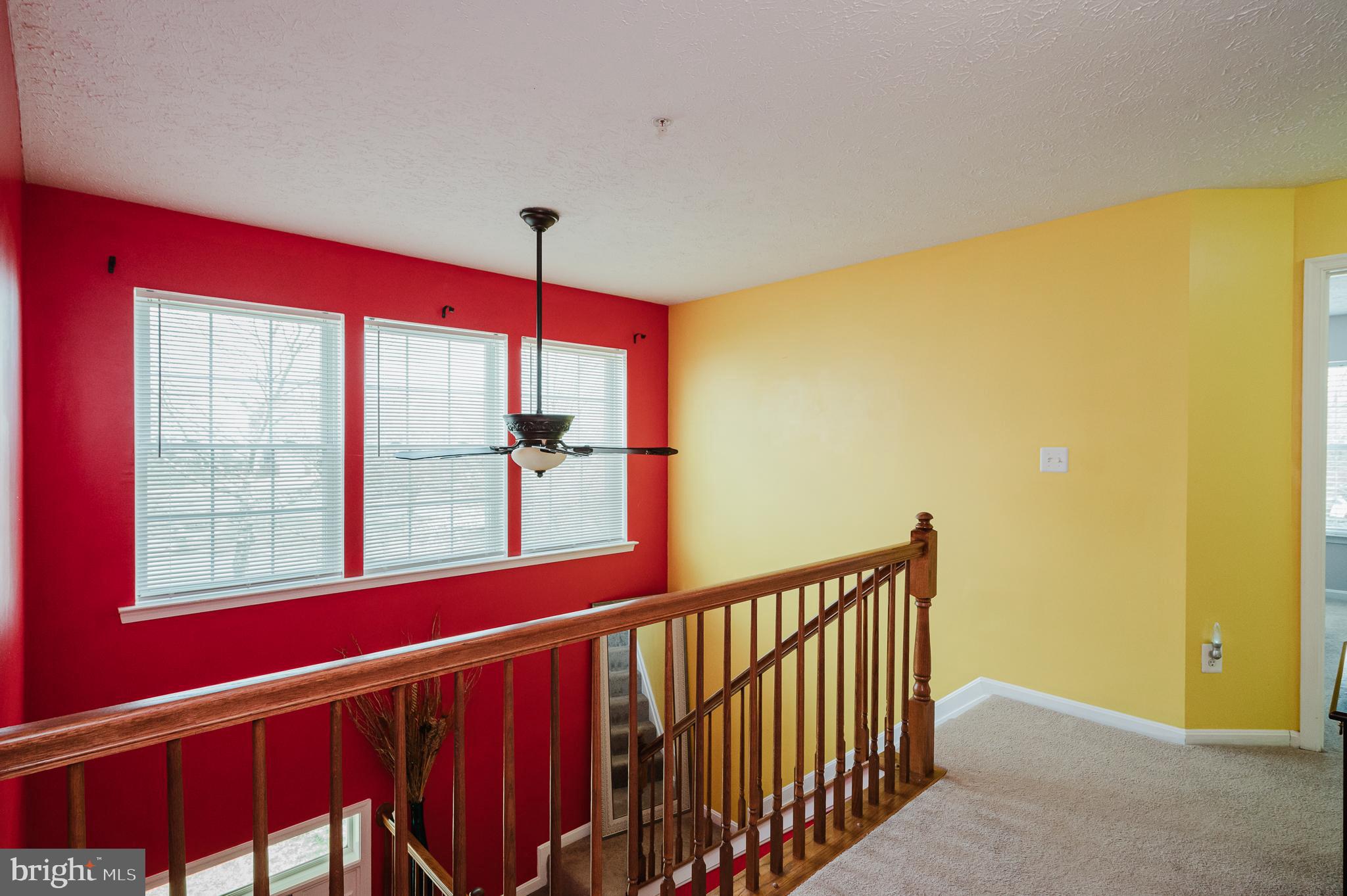 DEER SPRING - Residential