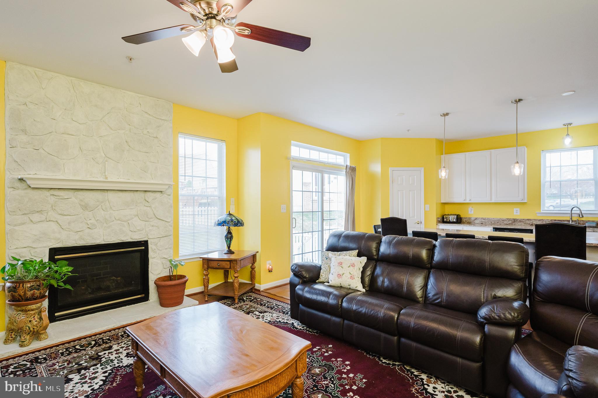 DEER SPRING - Residential